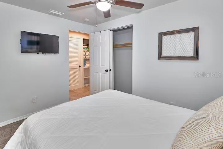 Image 23 of 41 For 2804 33rd Street