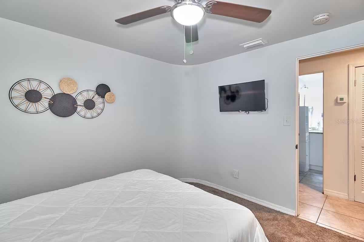 Image 24 of 41 For 2804 33rd Street