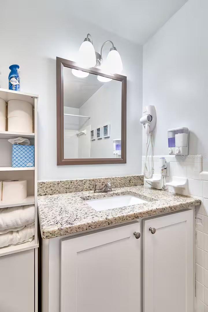 Image 26 of 41 For 2804 33rd Street