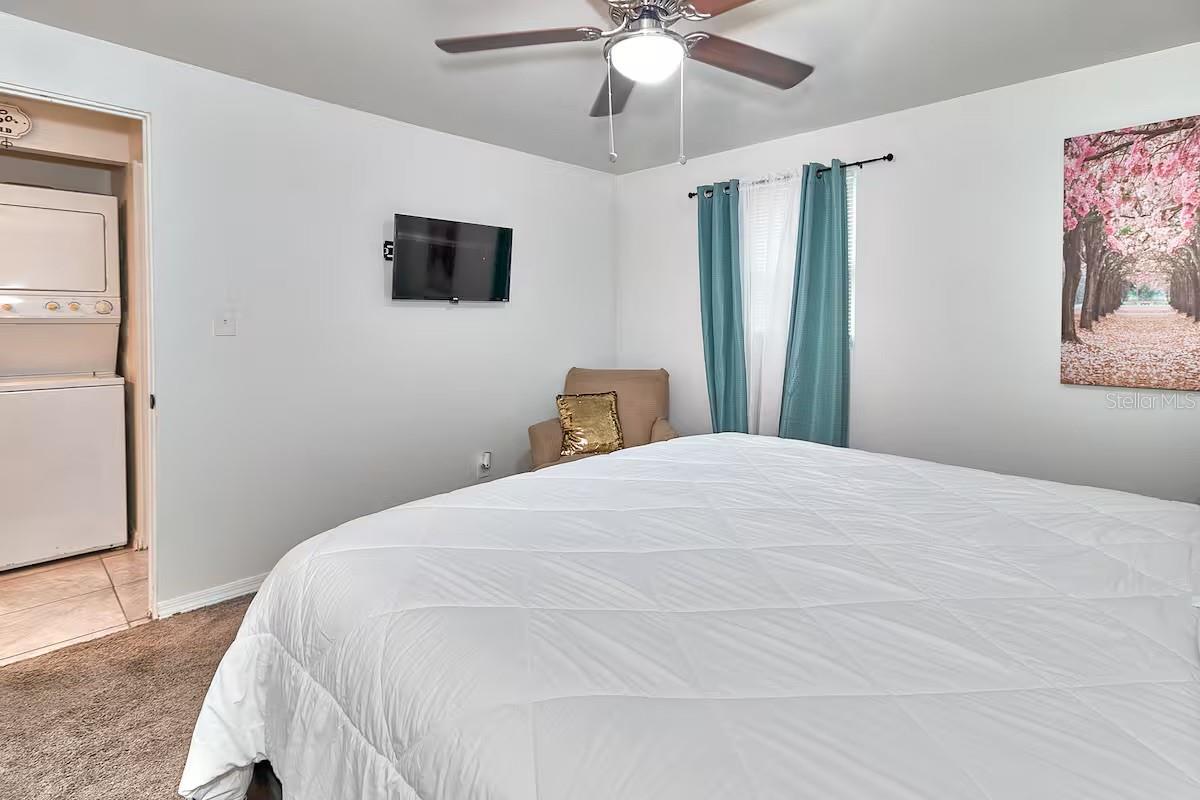 Image 34 of 41 For 2804 33rd Street