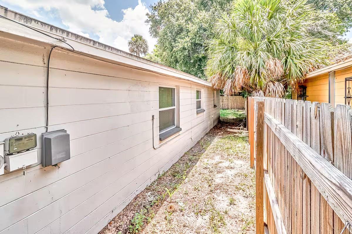 Image 41 of 41 For 2804 33rd Street