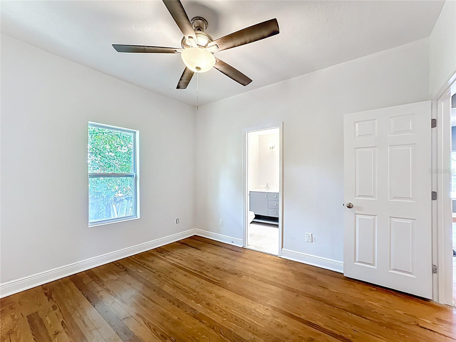 Image 30 of 35 For 2409 Drake Drive
