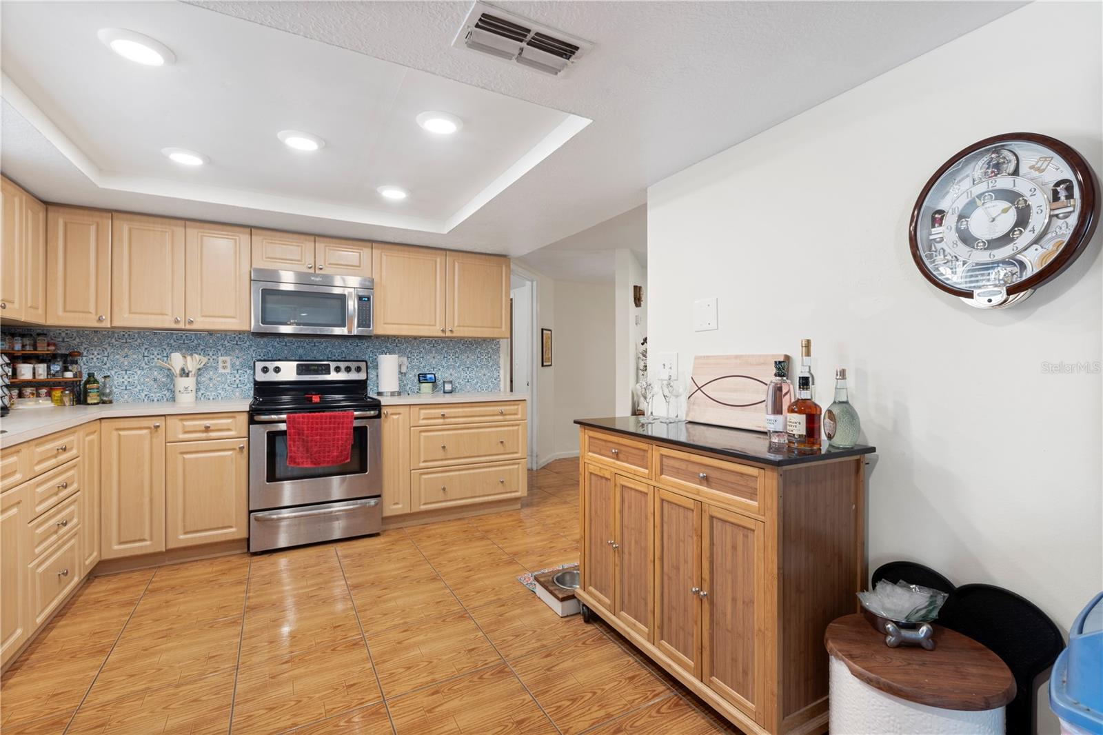 Image 13 of 59 For 7329 Isle Drive