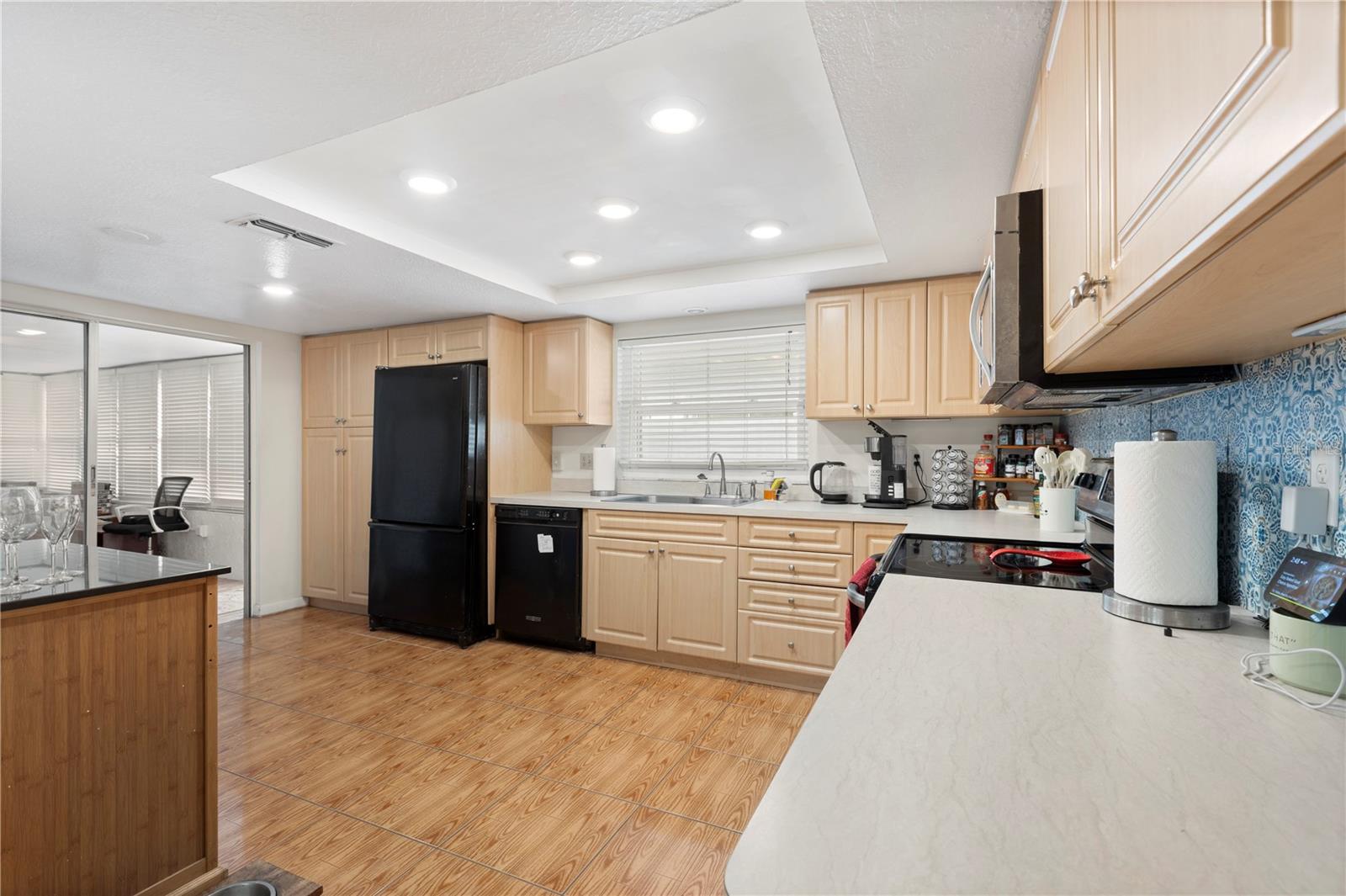 Image 15 of 59 For 7329 Isle Drive