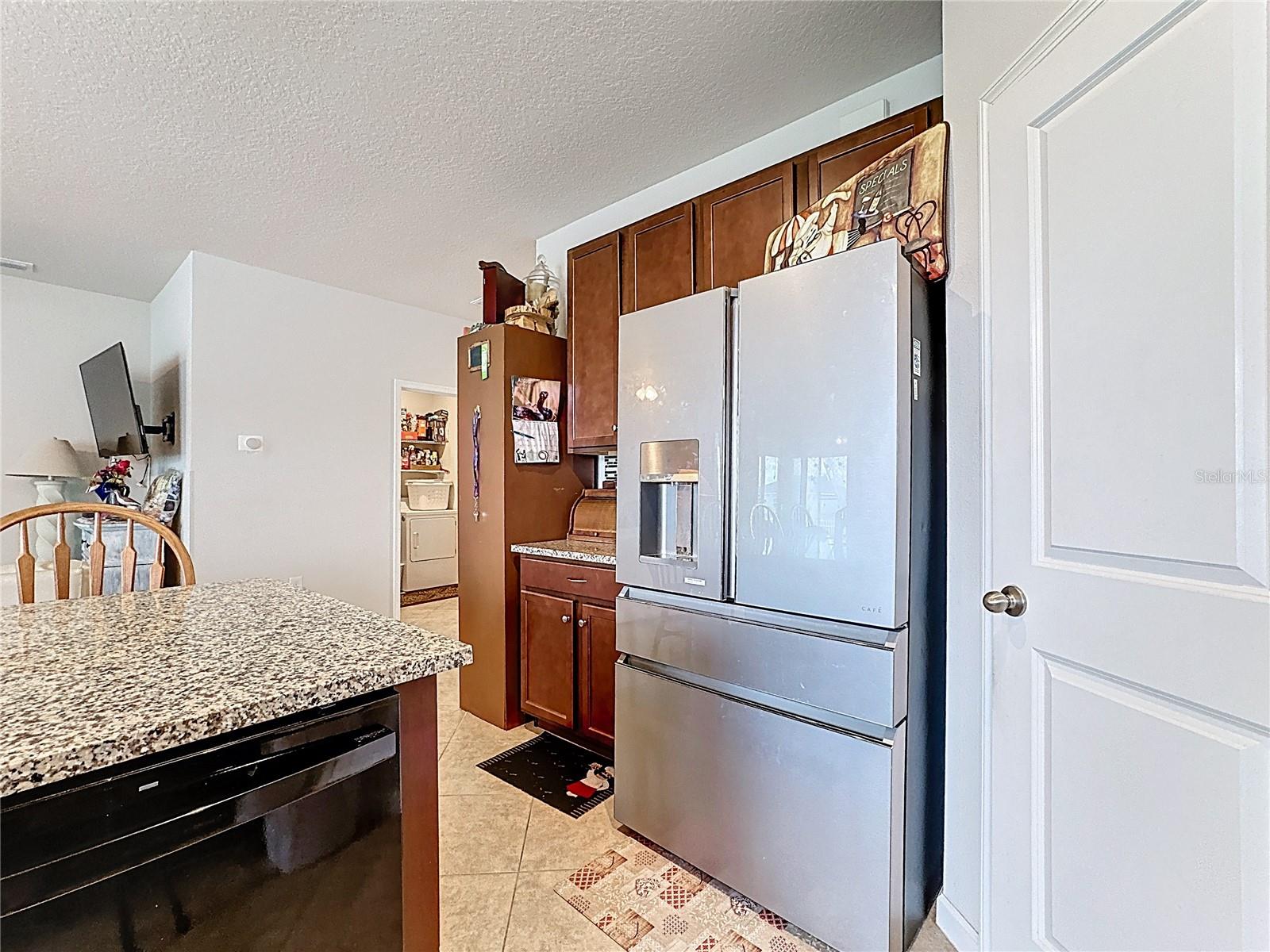 Image 11 of 38 For 6230 114th Avenue E