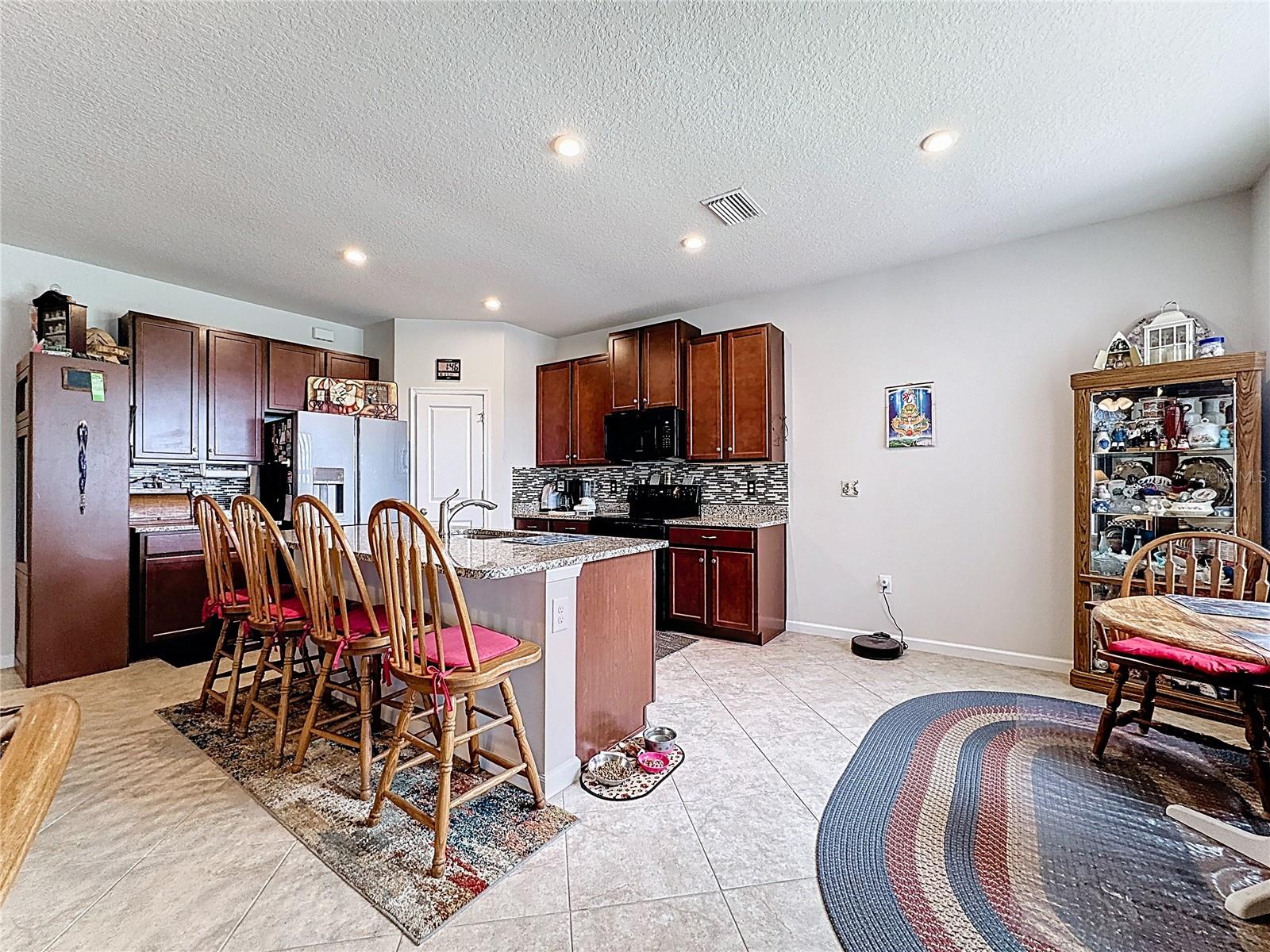 Image 6 of 38 For 6230 114th Avenue E