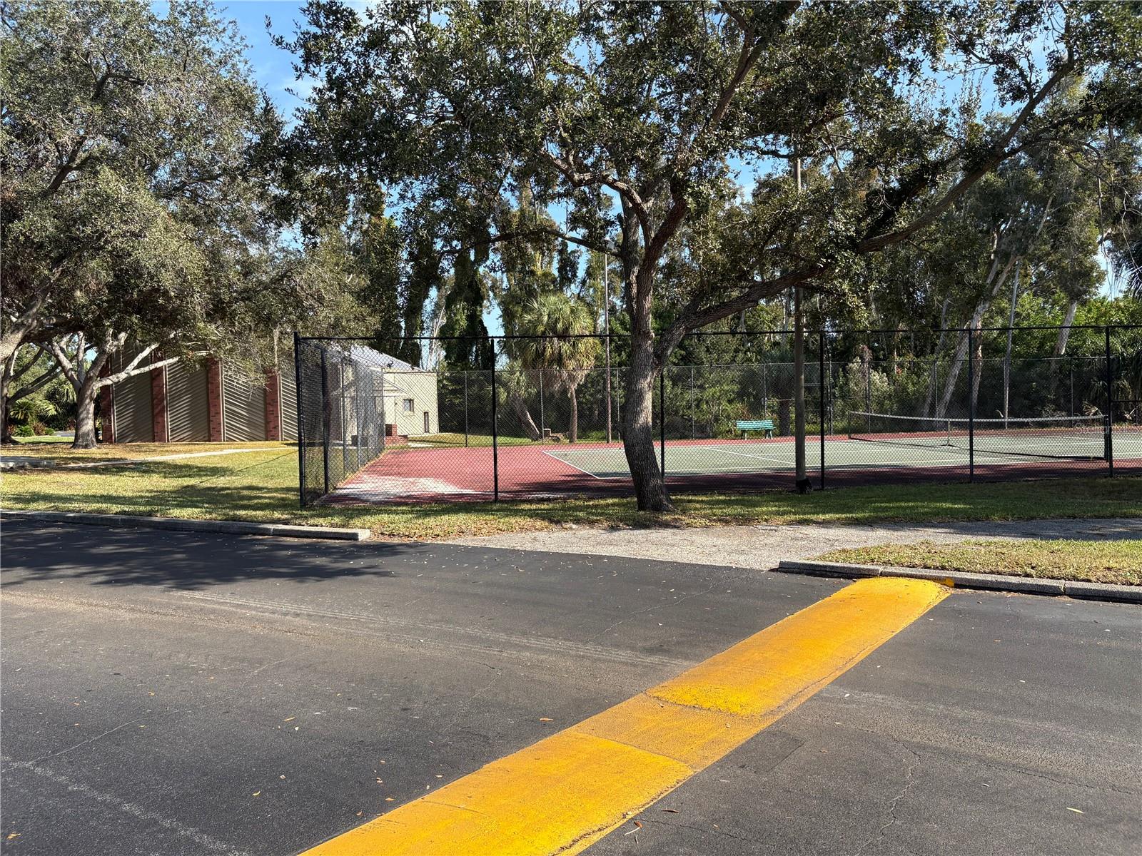 Image 15 of 17 For 9100 Dr Martin Luther King Jr Street N 107