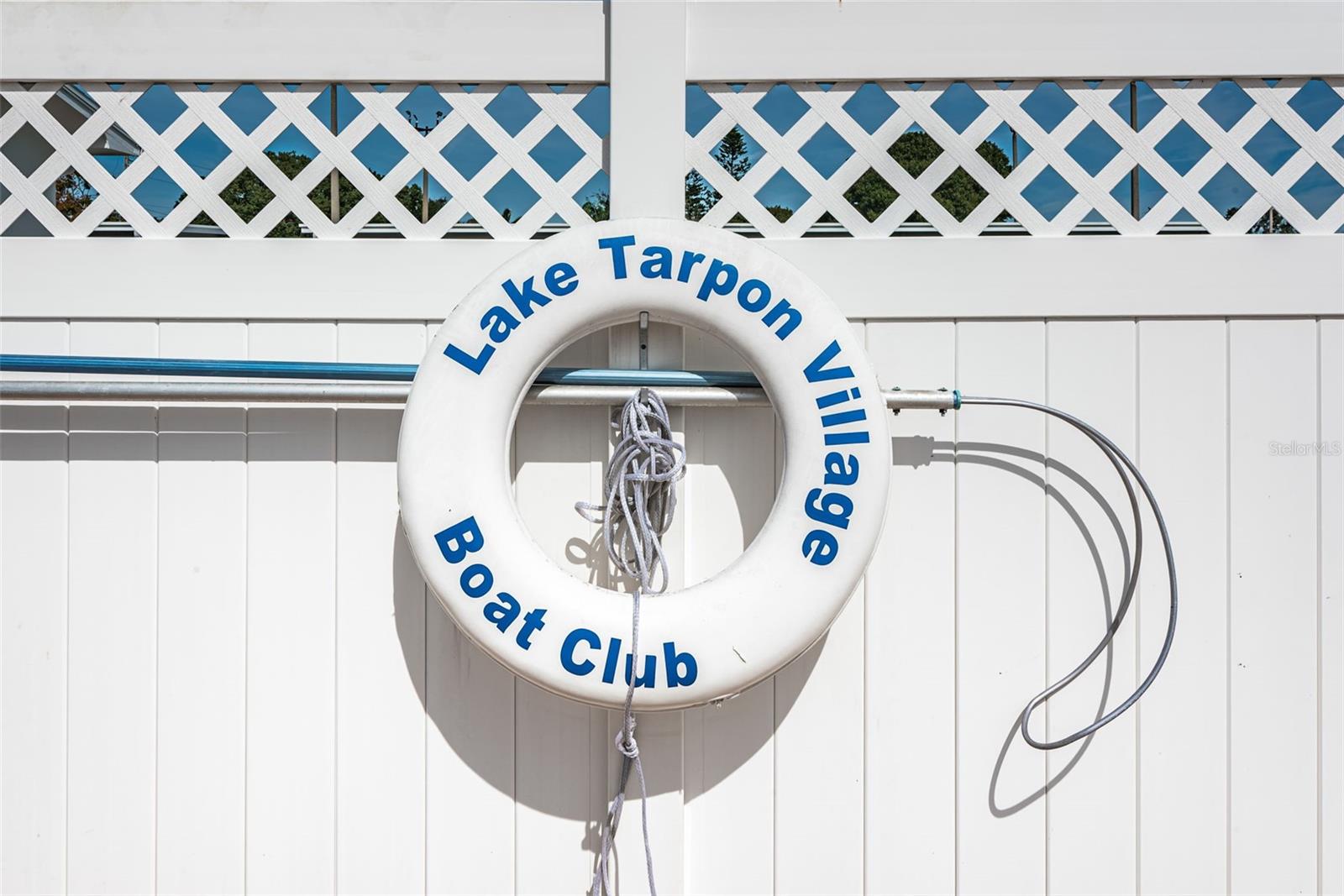 Image 36 of 47 For 225 Lake Tarpon Drive 22