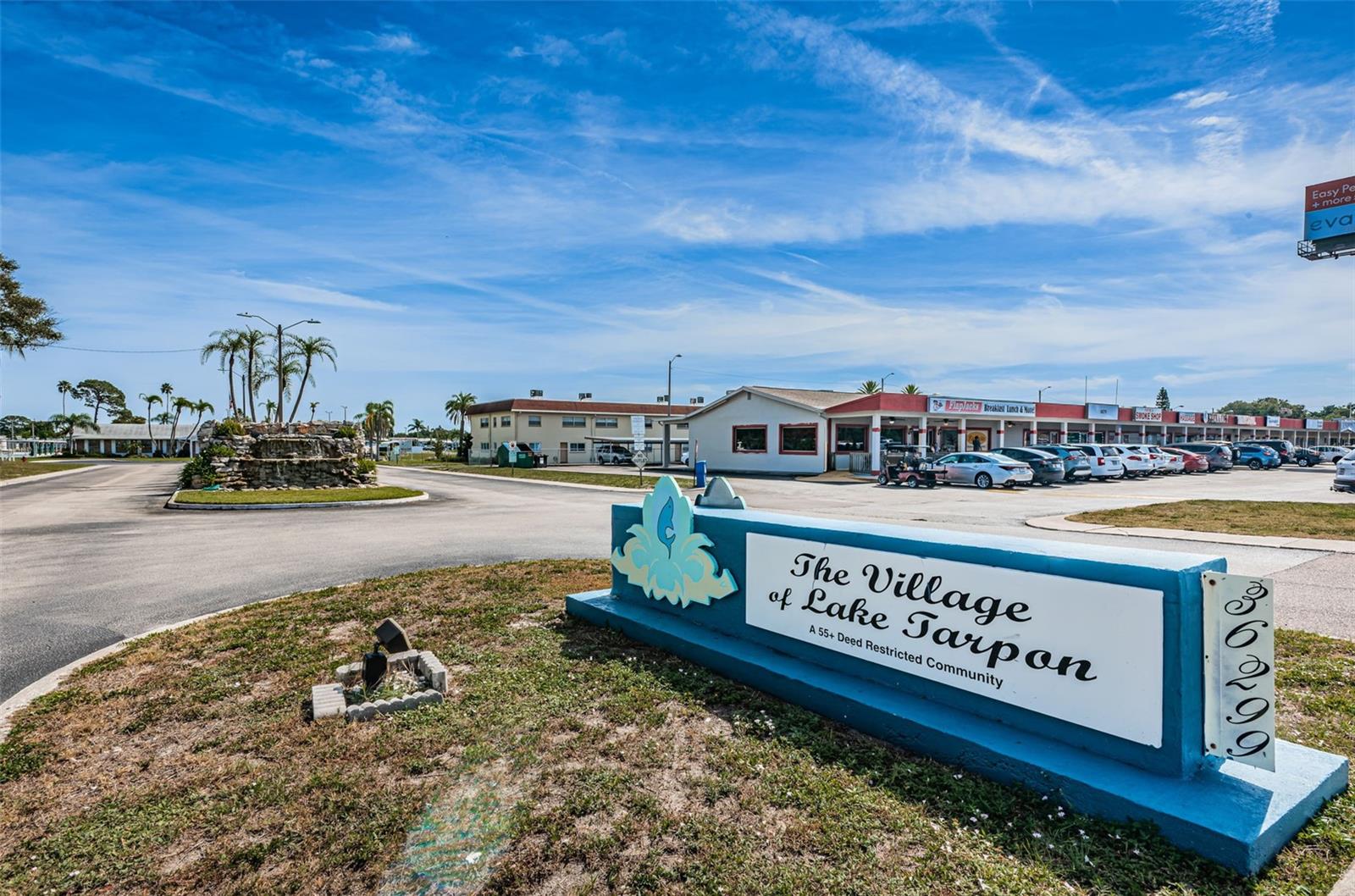 Image 39 of 47 For 225 Lake Tarpon Drive 22