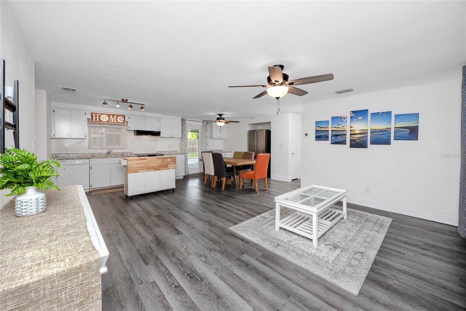 Image 11 of 43 For 8872 52nd Lane N