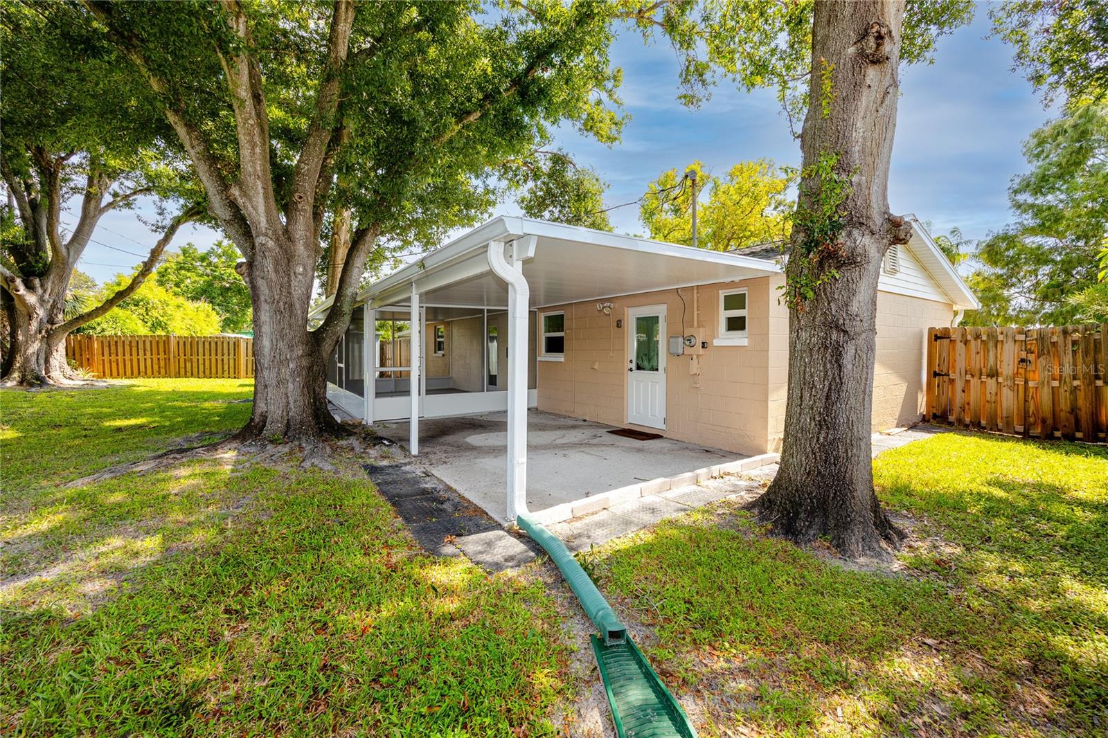 Image 40 of 43 For 8872 52nd Lane N