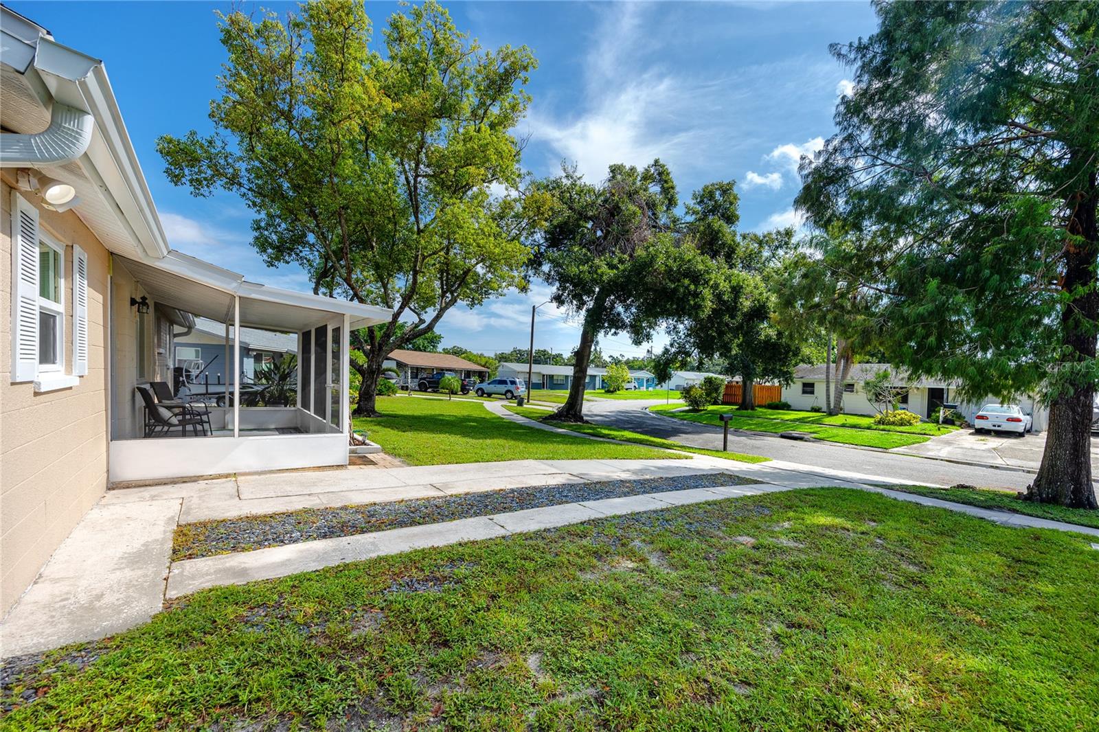 Image 7 of 43 For 8872 52nd Lane N