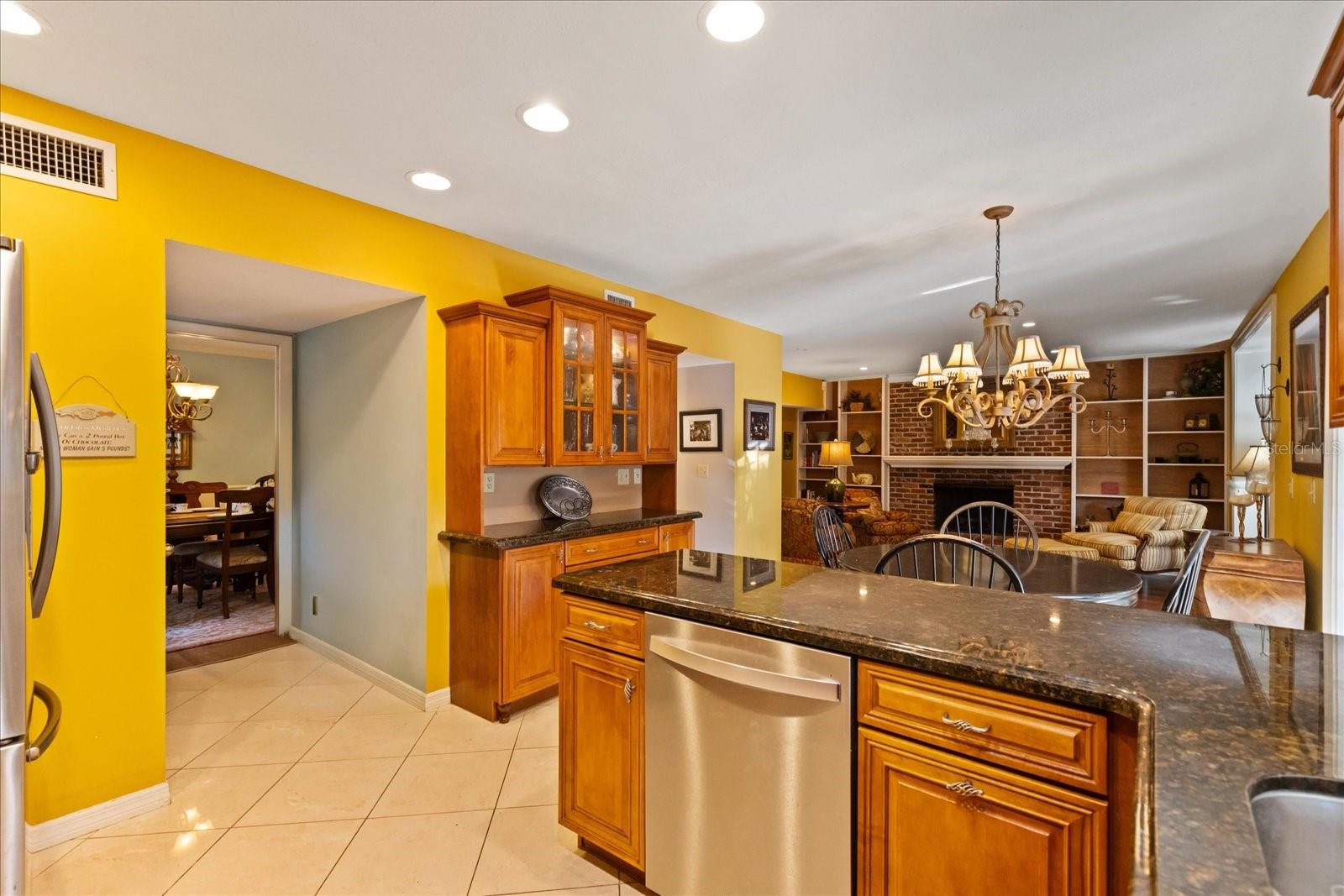 Image 13 of 42 For 13817 Cypress Village Circle