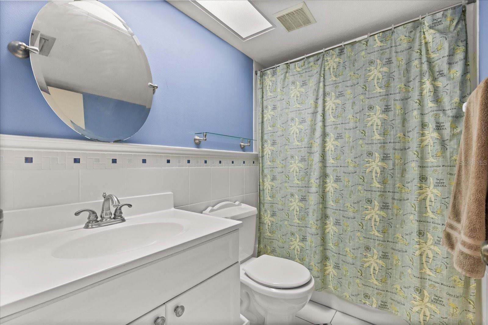 Image 24 of 42 For 13817 Cypress Village Circle