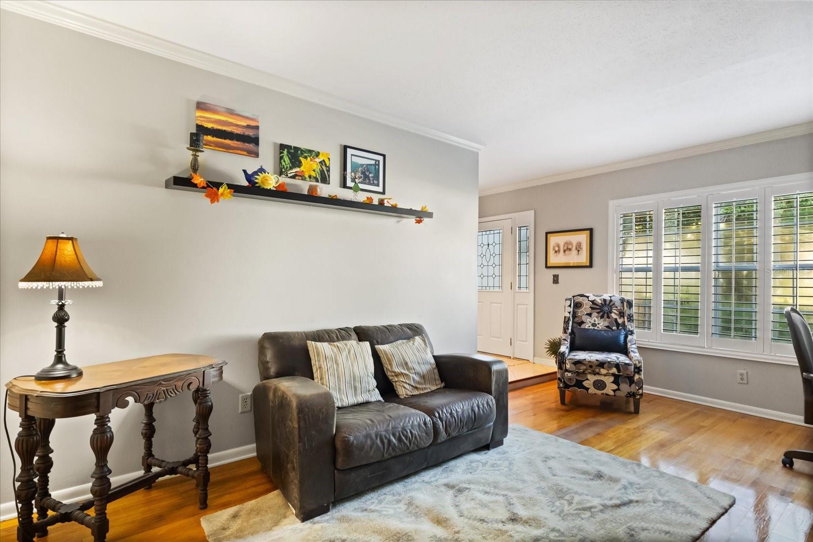 Image 7 of 42 For 13817 Cypress Village Circle