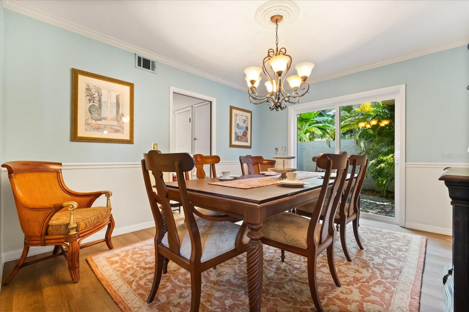 Image 9 of 42 For 13817 Cypress Village Circle