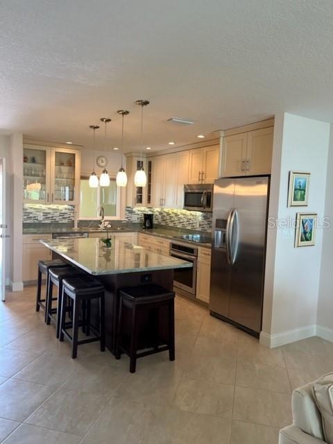 Image 2 of 36 For 865 Gulfview Boulevard 311
