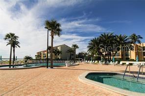 Image 33 of 36 For 865 Gulfview Boulevard 311