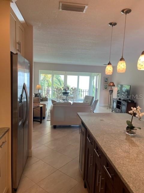 Image 5 of 36 For 865 Gulfview Boulevard 311