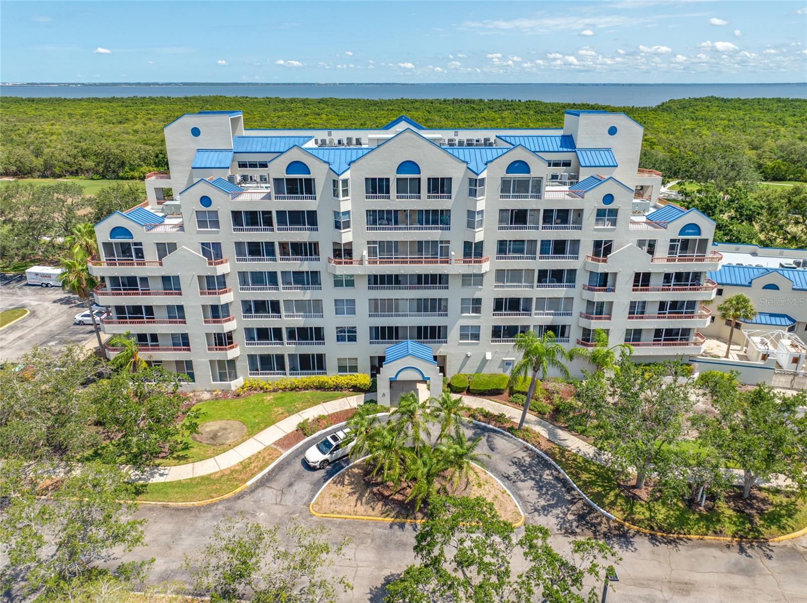 Image 39 of 43 For 2333 Feather Sound Drive A107