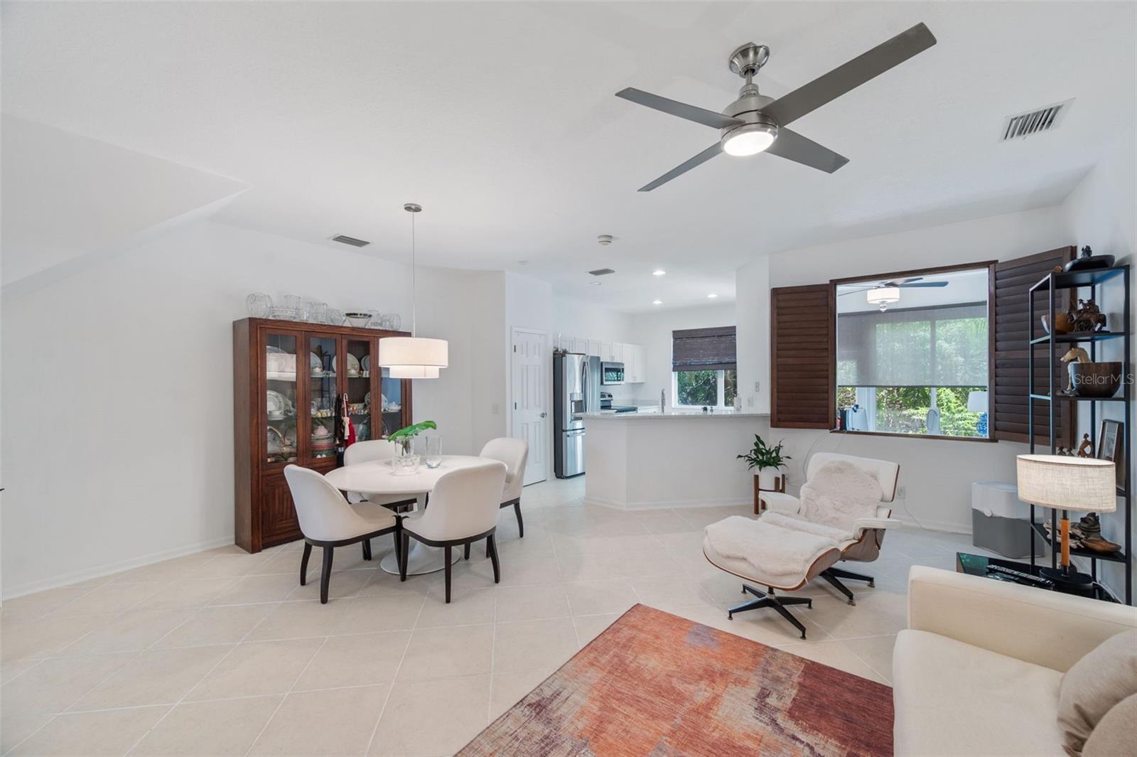 Image 11 of 60 For 564 Black Lion Drive Ne