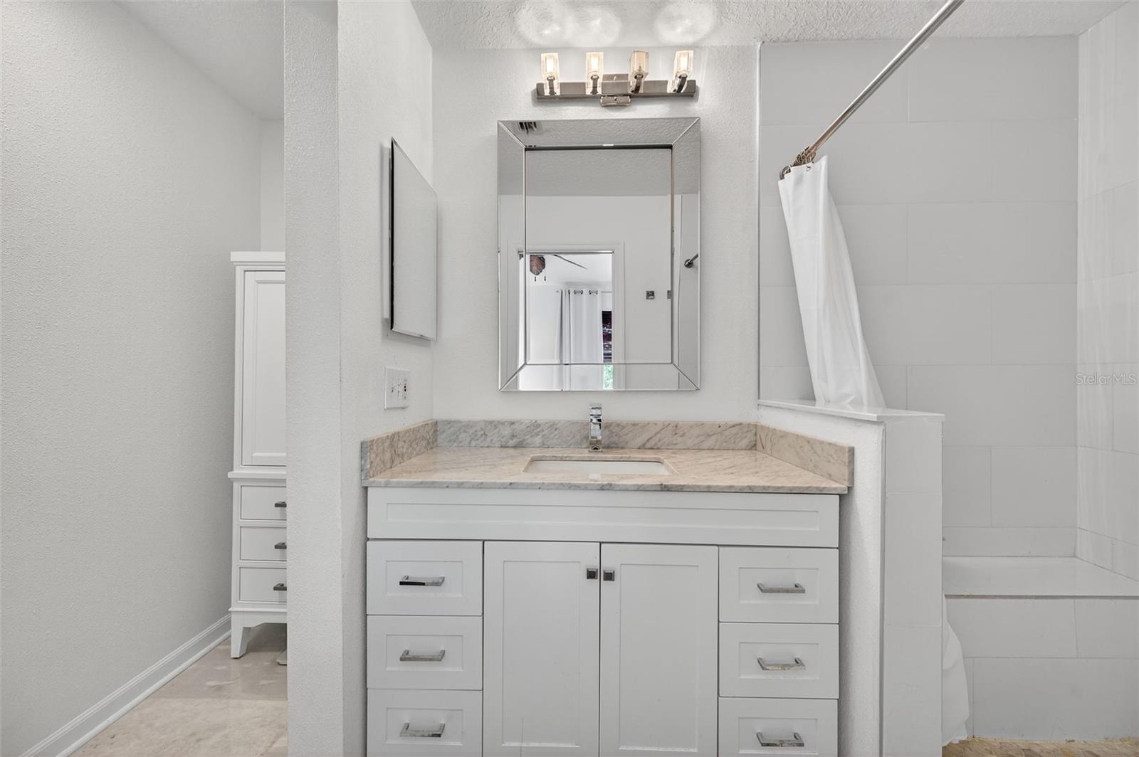 Image 37 of 60 For 564 Black Lion Drive Ne