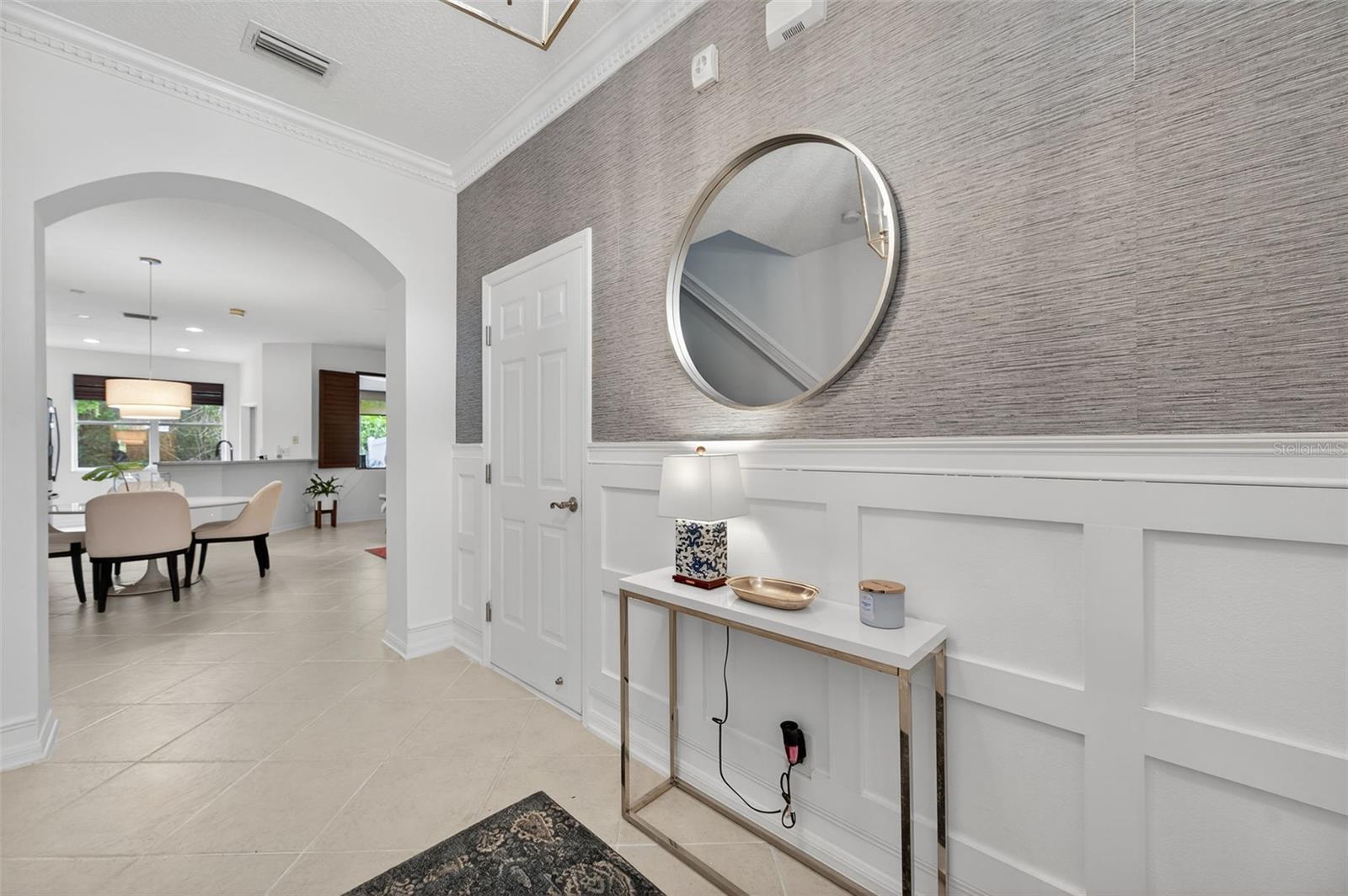Image 7 of 60 For 564 Black Lion Drive Ne