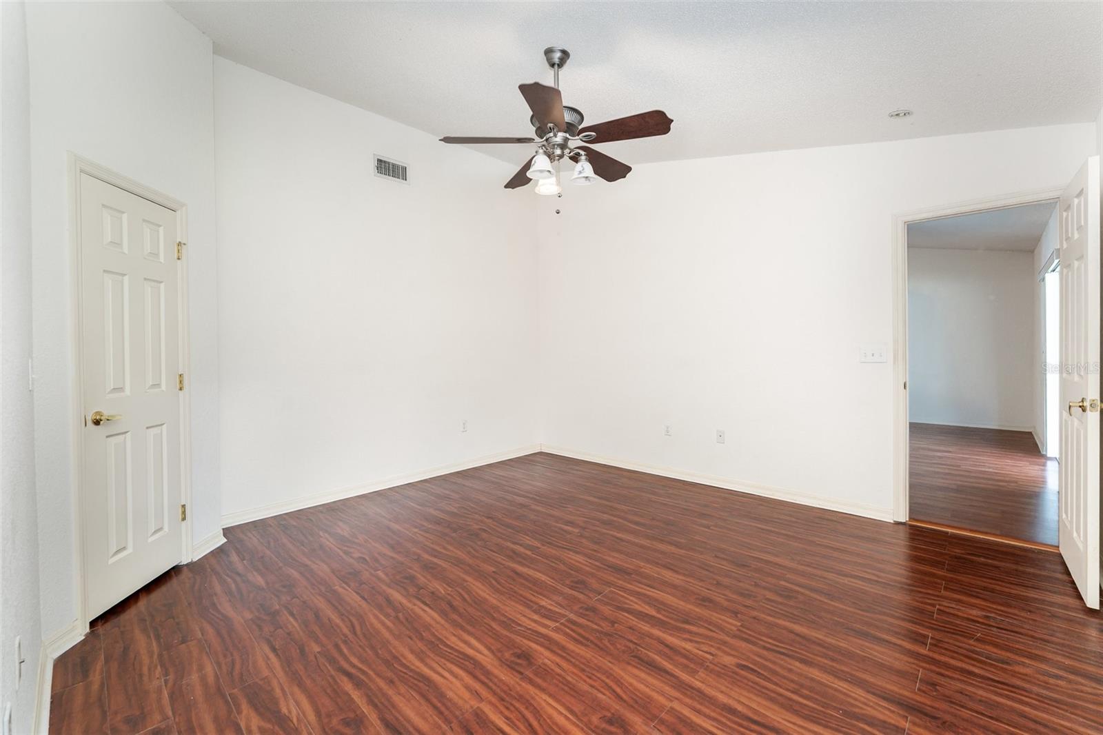Image 18 of 36 For 8150 Oakhurst Boulevard
