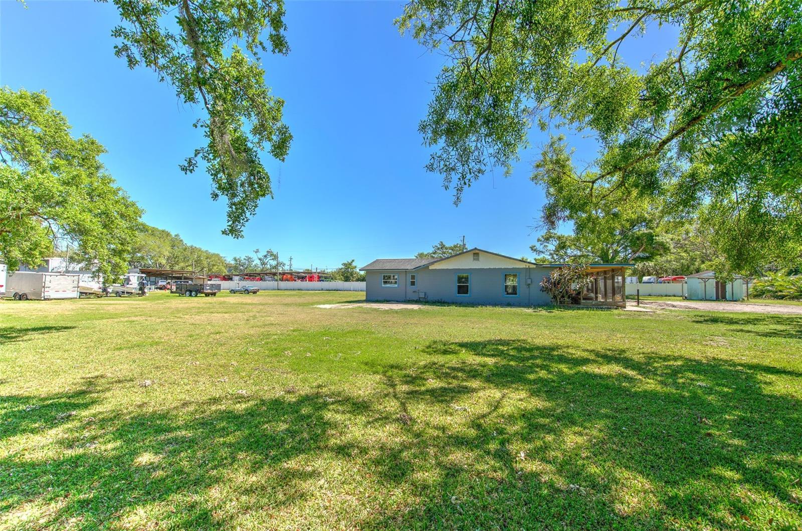 Image 16 of 38 For 5921 Causeway Boulevard