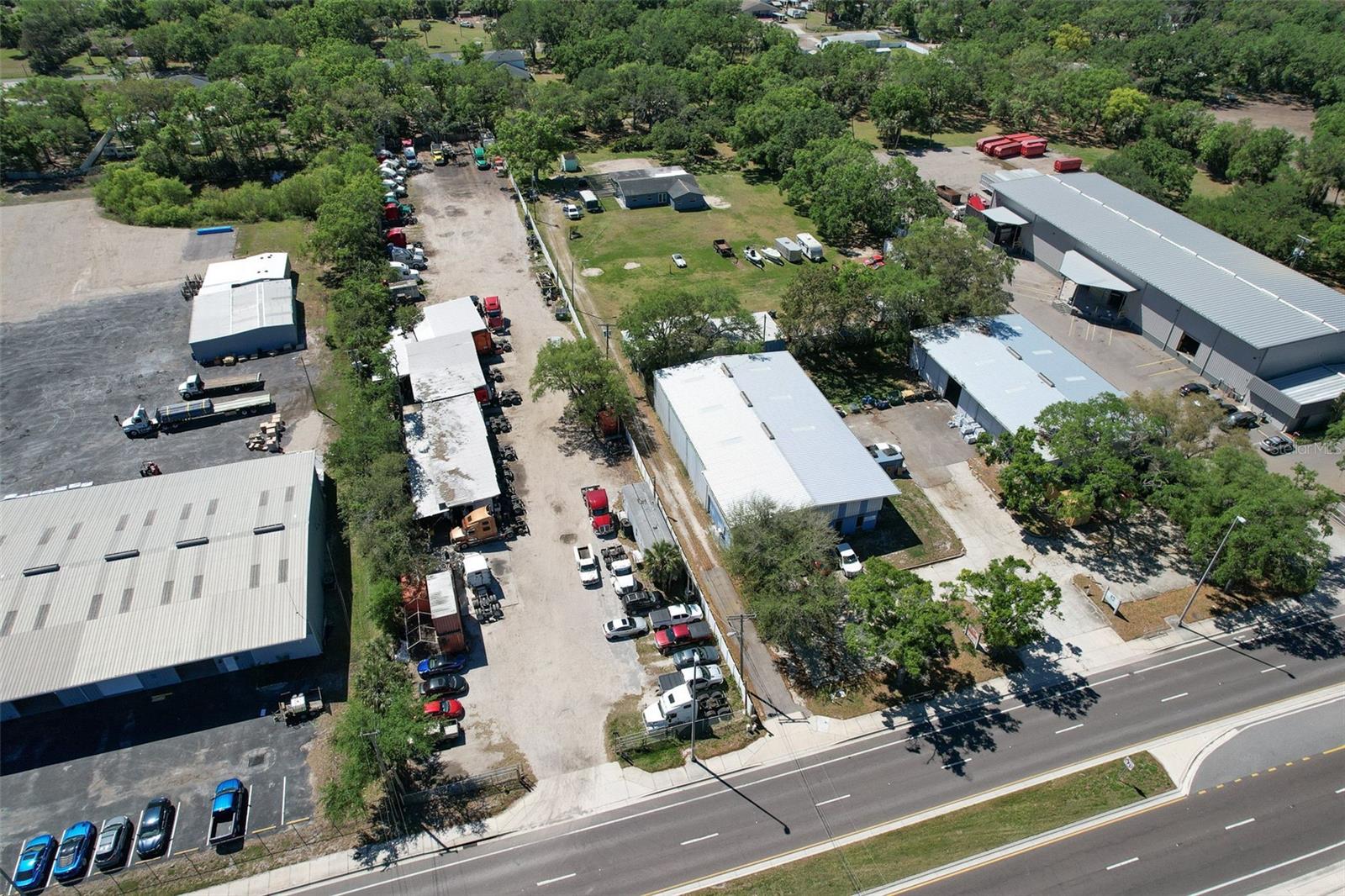 Image 35 of 38 For 5921 Causeway Boulevard
