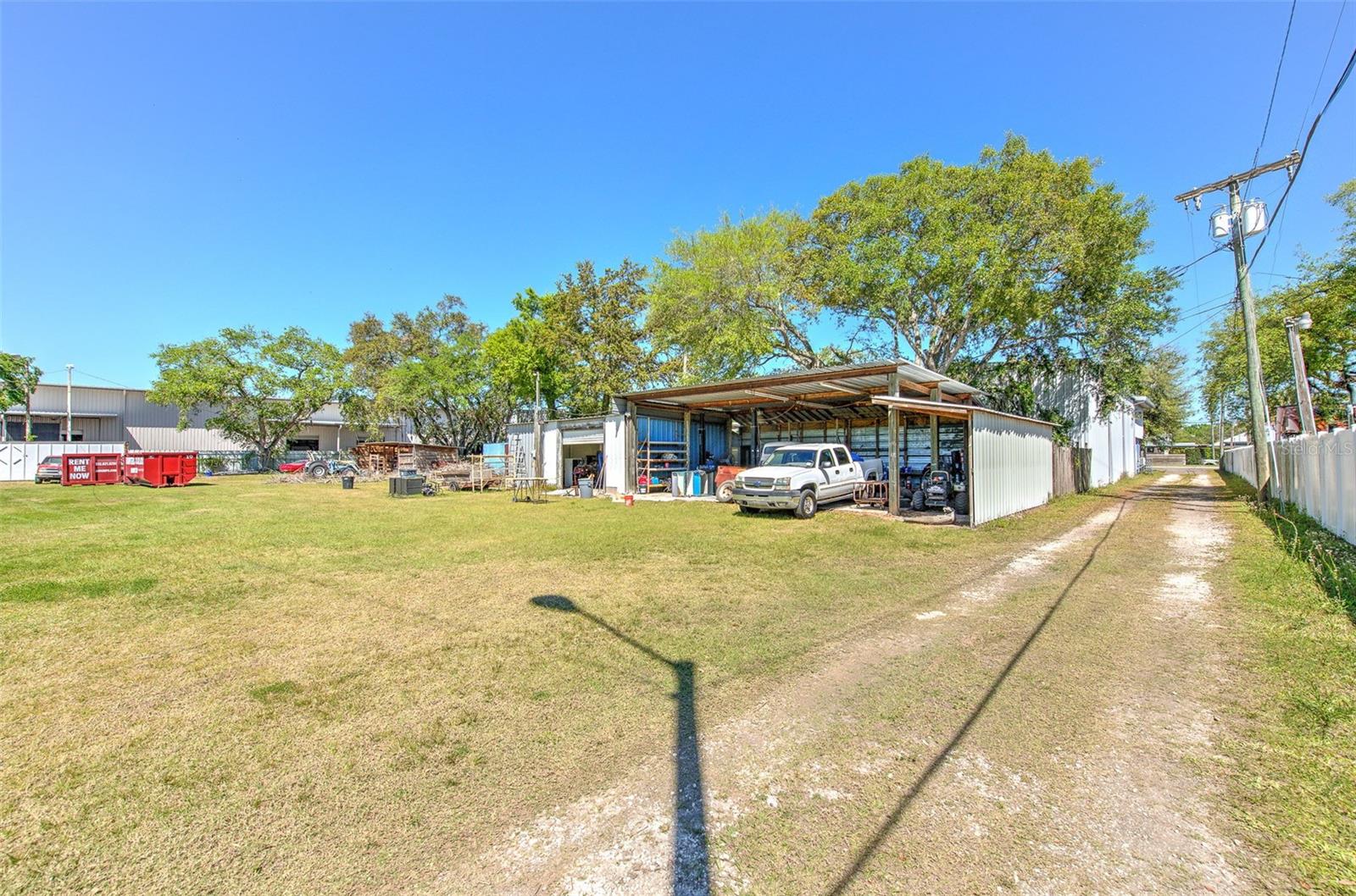 Image 4 of 38 For 5921 Causeway Boulevard