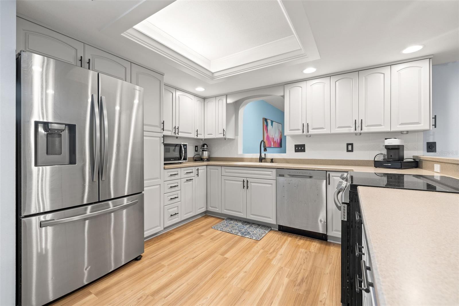 Image 3 of 42 For 11301 Grove St