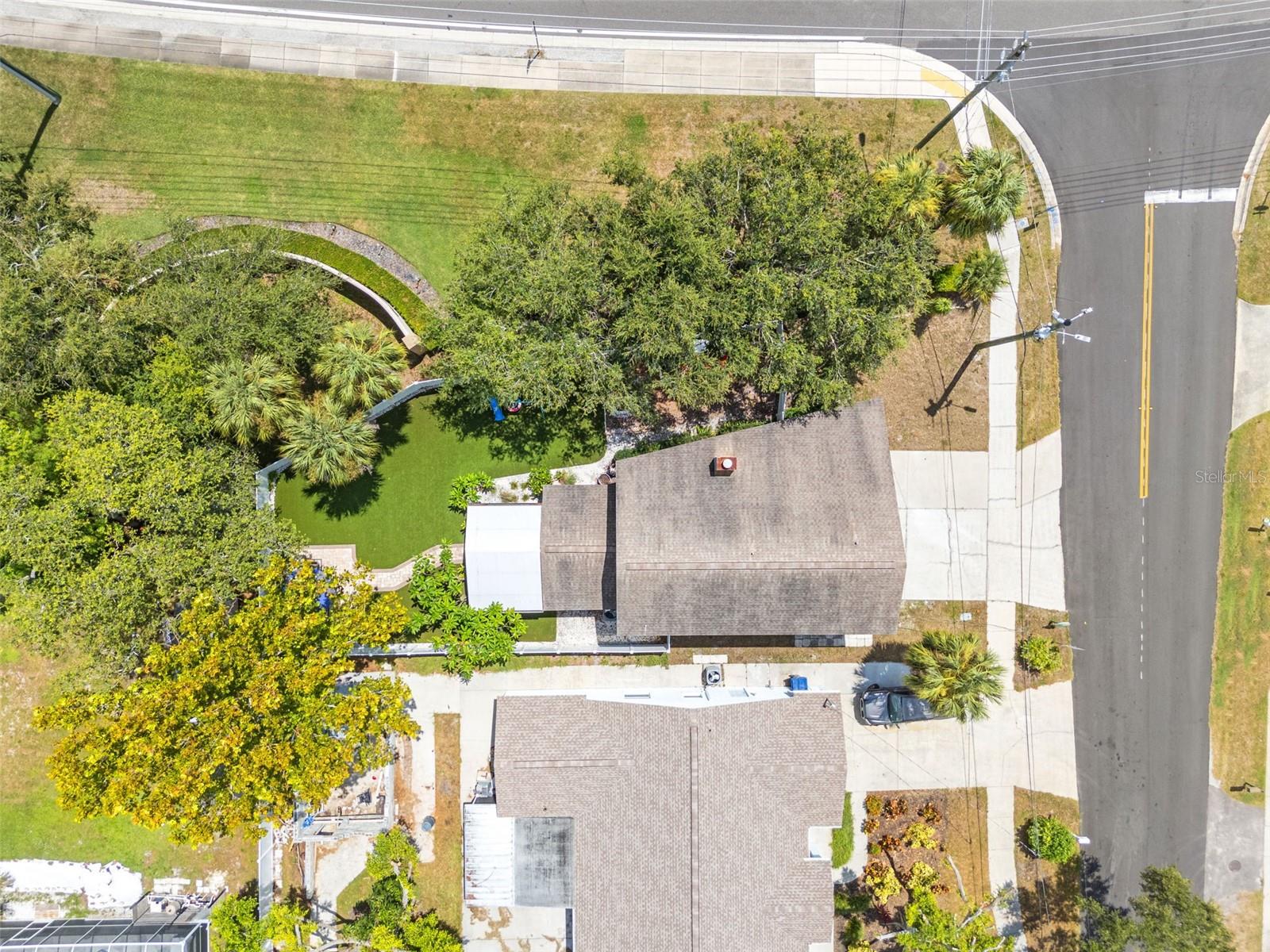 Image 32 of 42 For 11301 Grove St