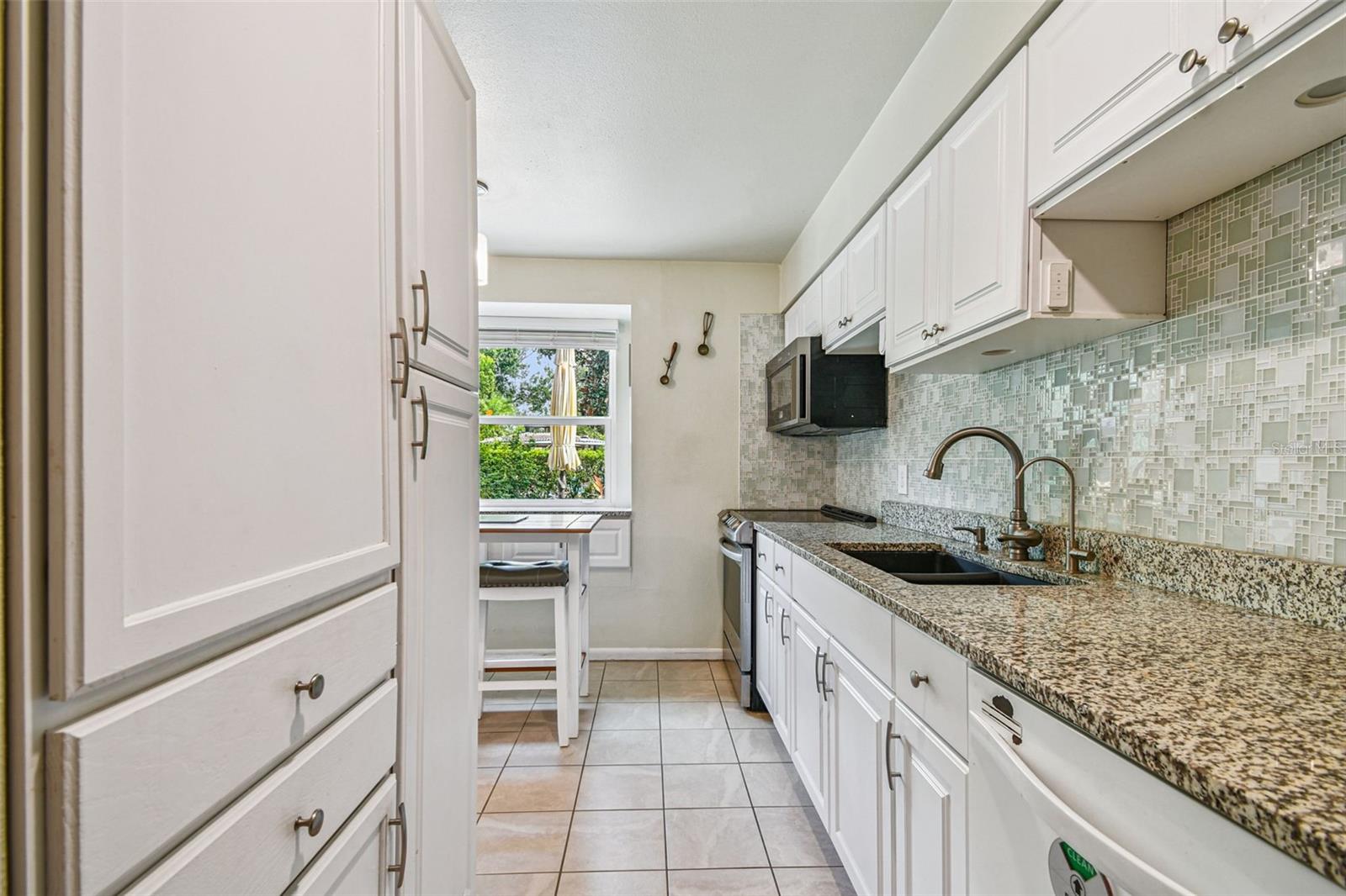 Image 24 of 59 For 1804 Clearbrooke Drive 1804