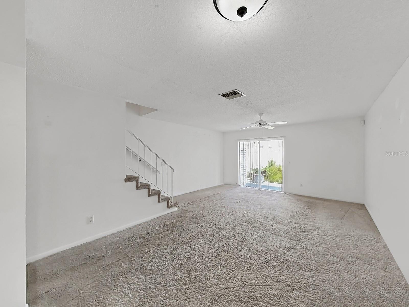 Image 14 of 33 For 16191 Rambling Vine Drive E