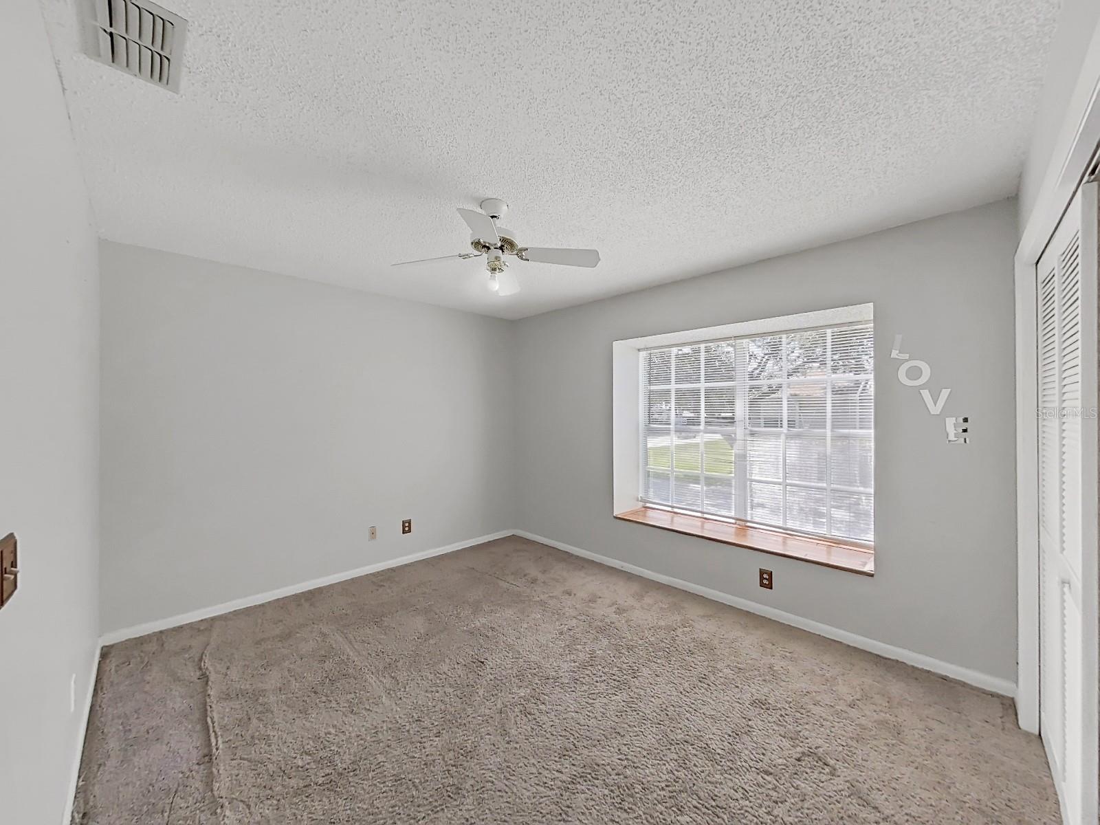 Image 19 of 33 For 16191 Rambling Vine Drive E