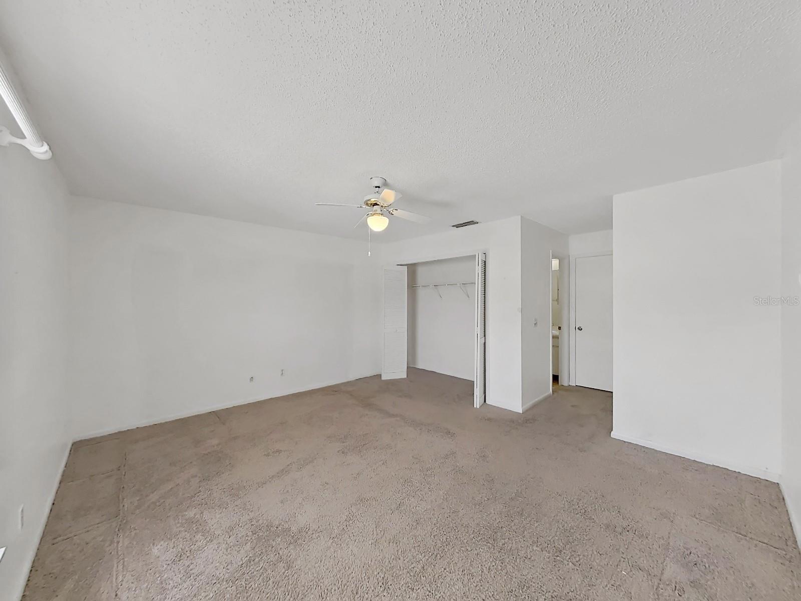 Image 25 of 33 For 16191 Rambling Vine Drive E