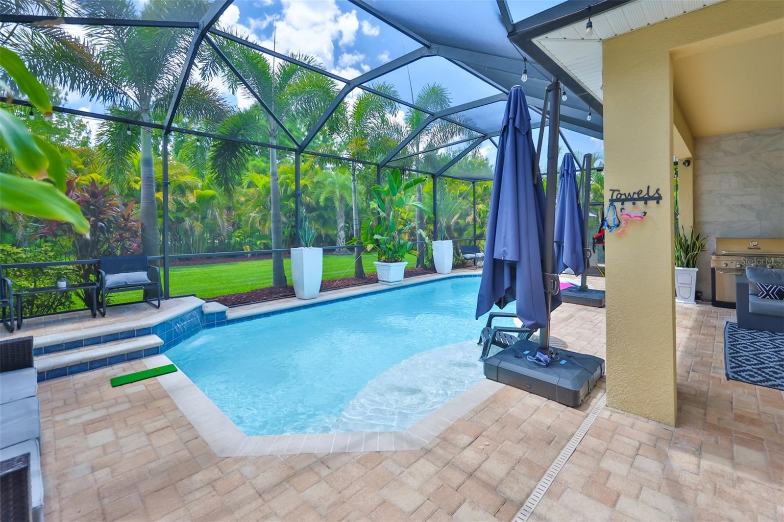 Image 4 of 100 For 6518 Mayport Drive