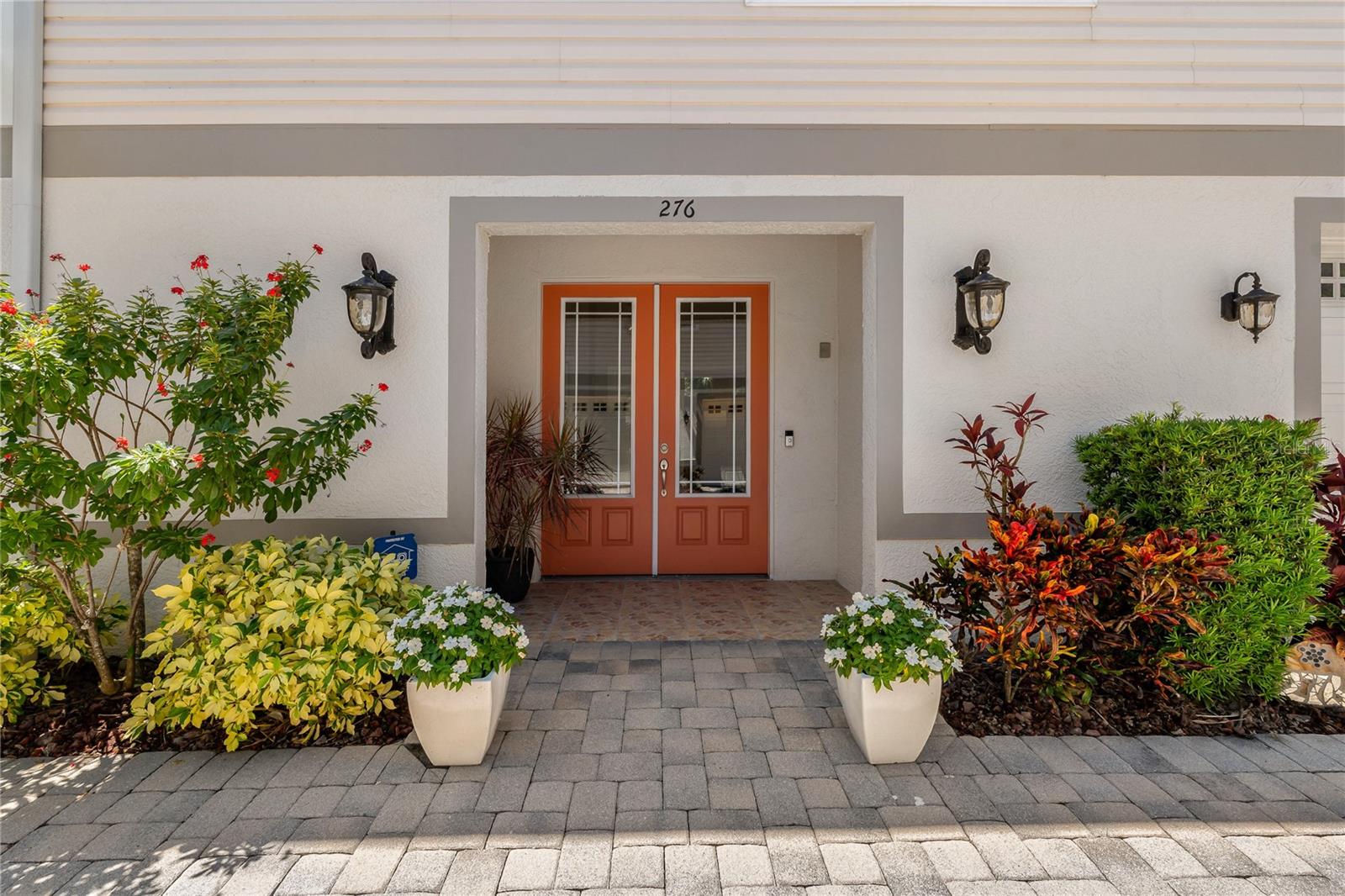 Image 11 of 76 For 276 Orange Street