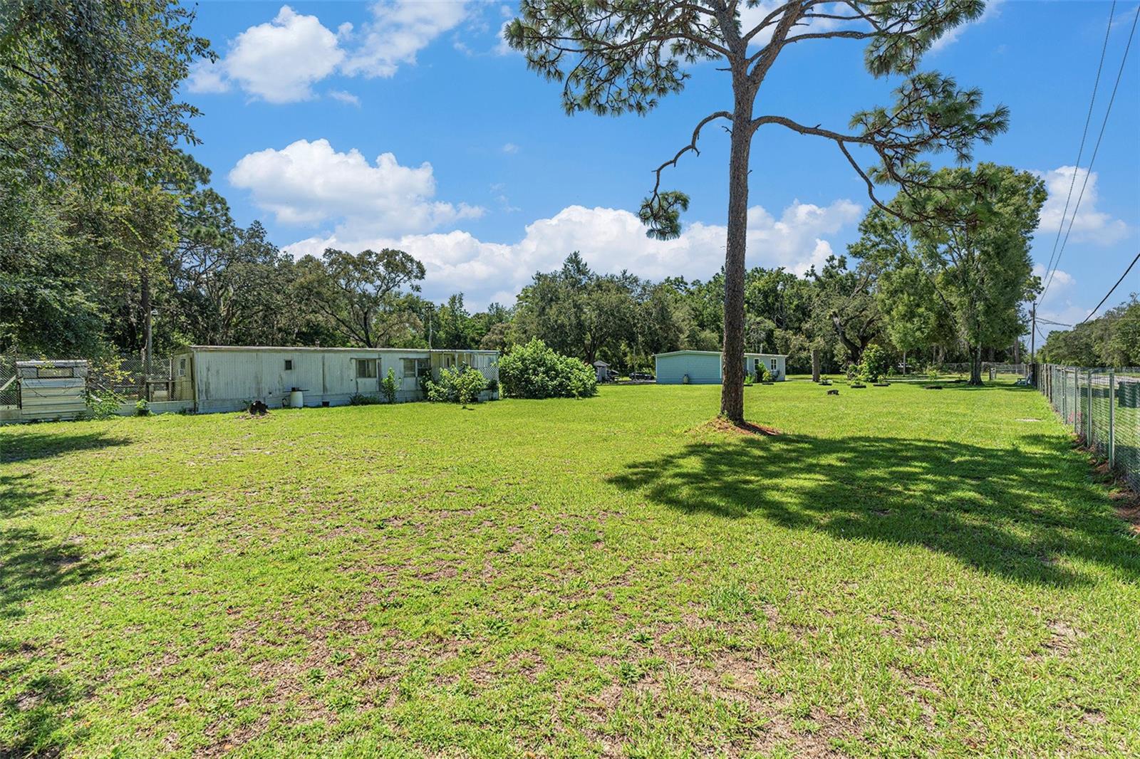Image 28 of 31 For 18400 Deason Drive 18410