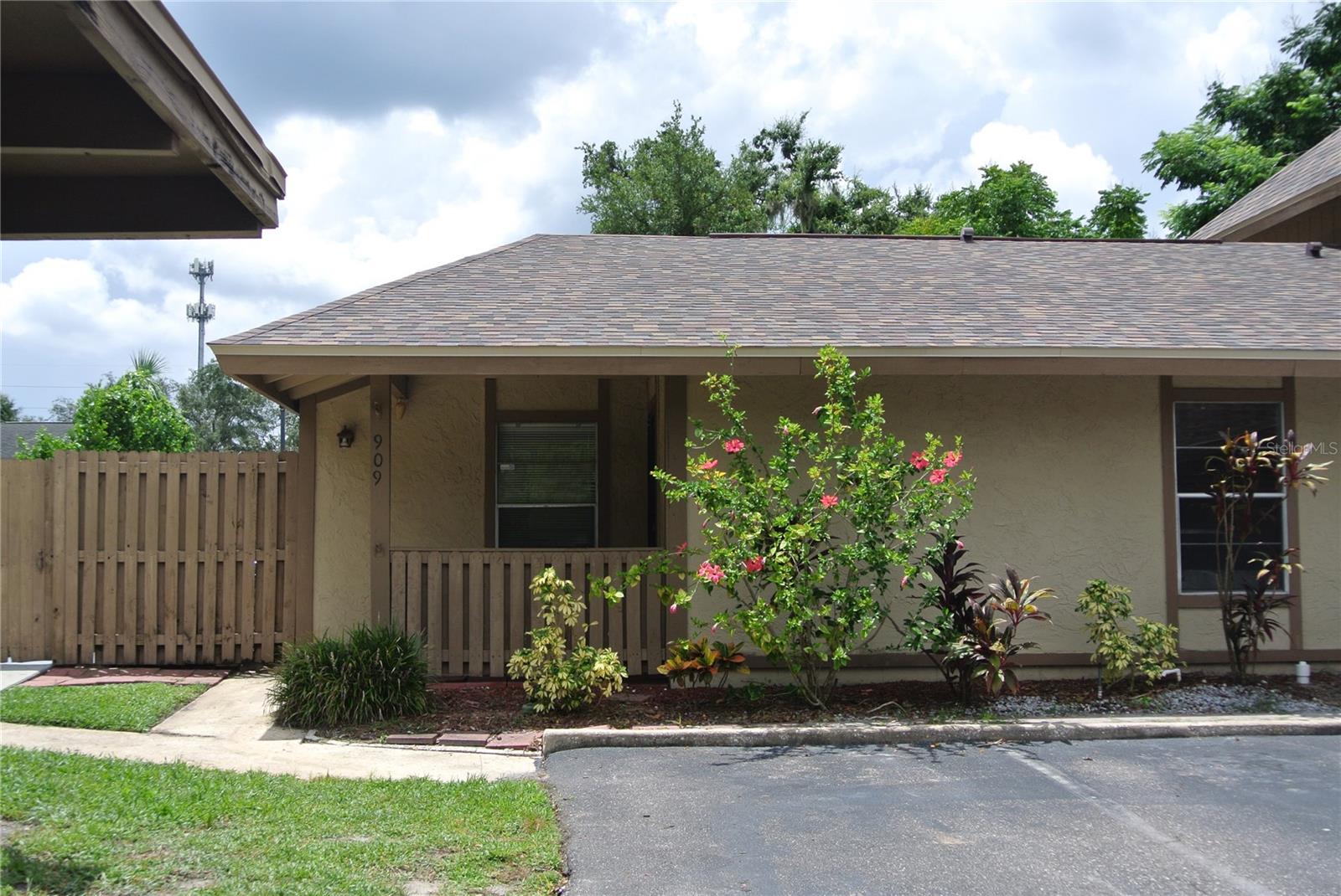 Details for 909 Buck Court, BRANDON, FL 33511