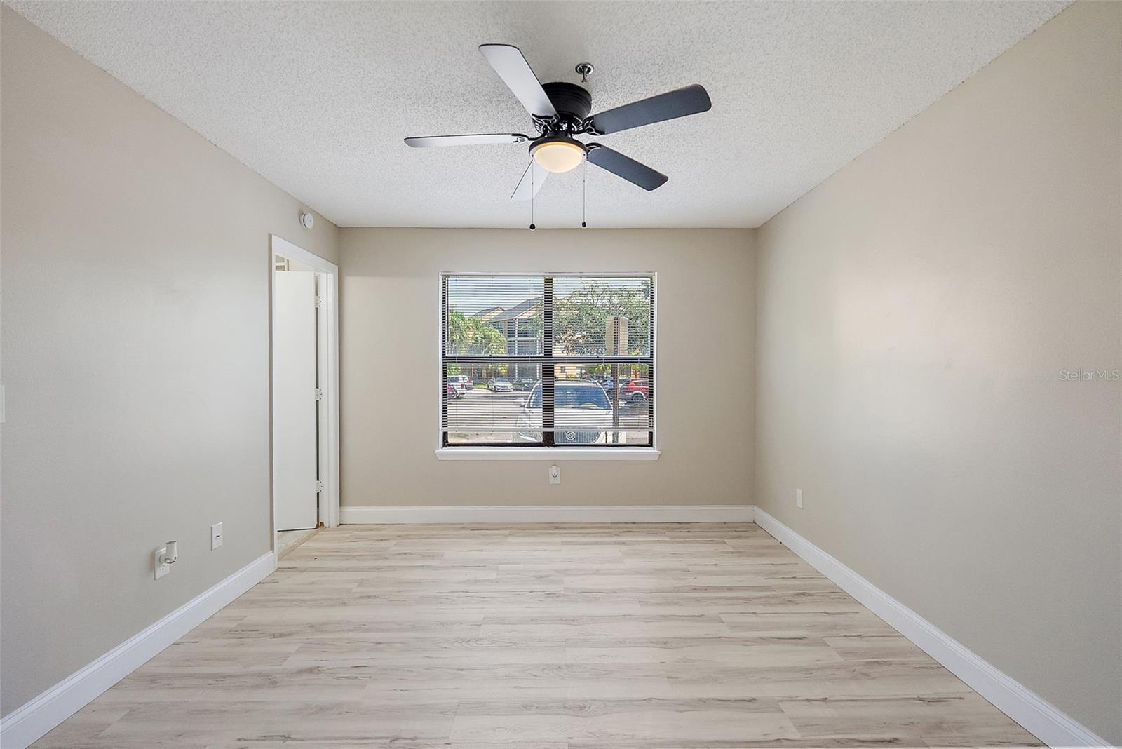 Image 12 of 33 For 11901 4th Street N 10108