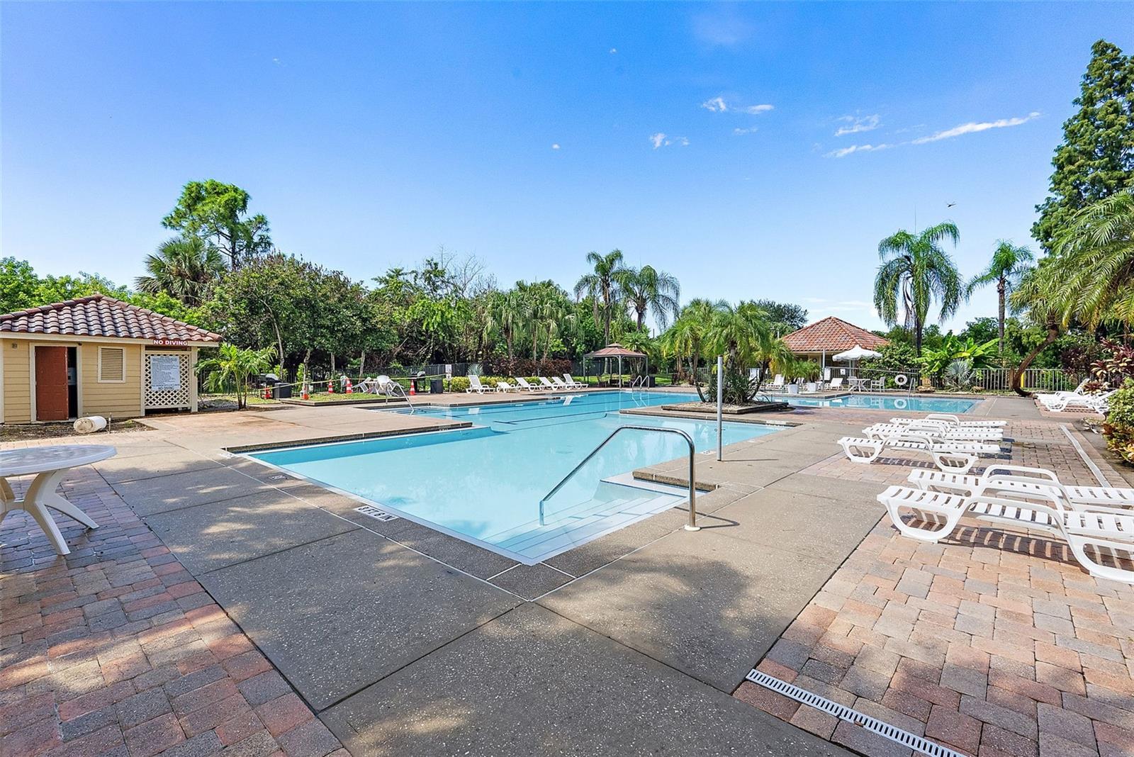 Image 29 of 33 For 11901 4th Street N 10108