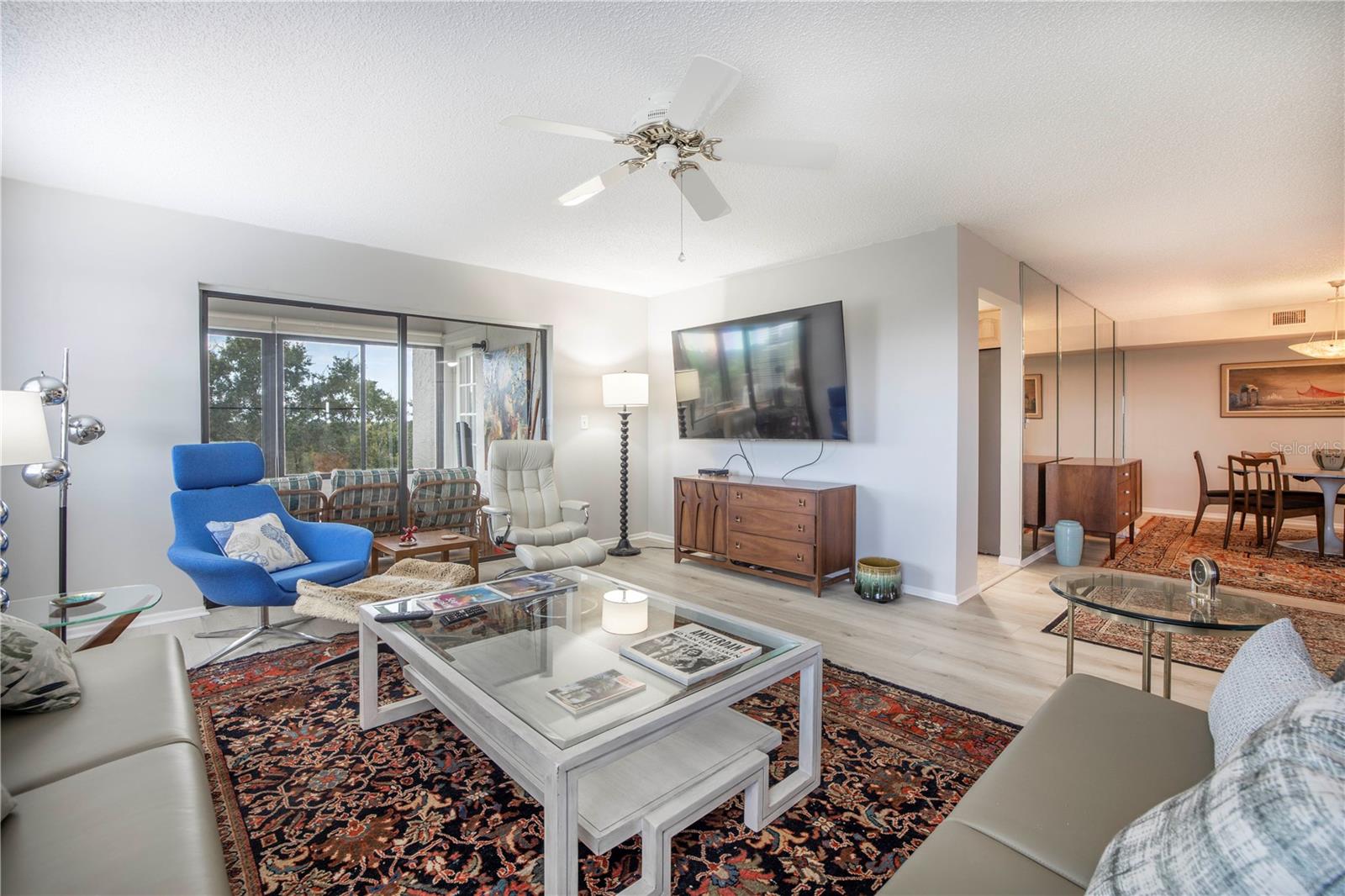 Image 26 of 42 For 8198 Terrace Garden Drive N 501