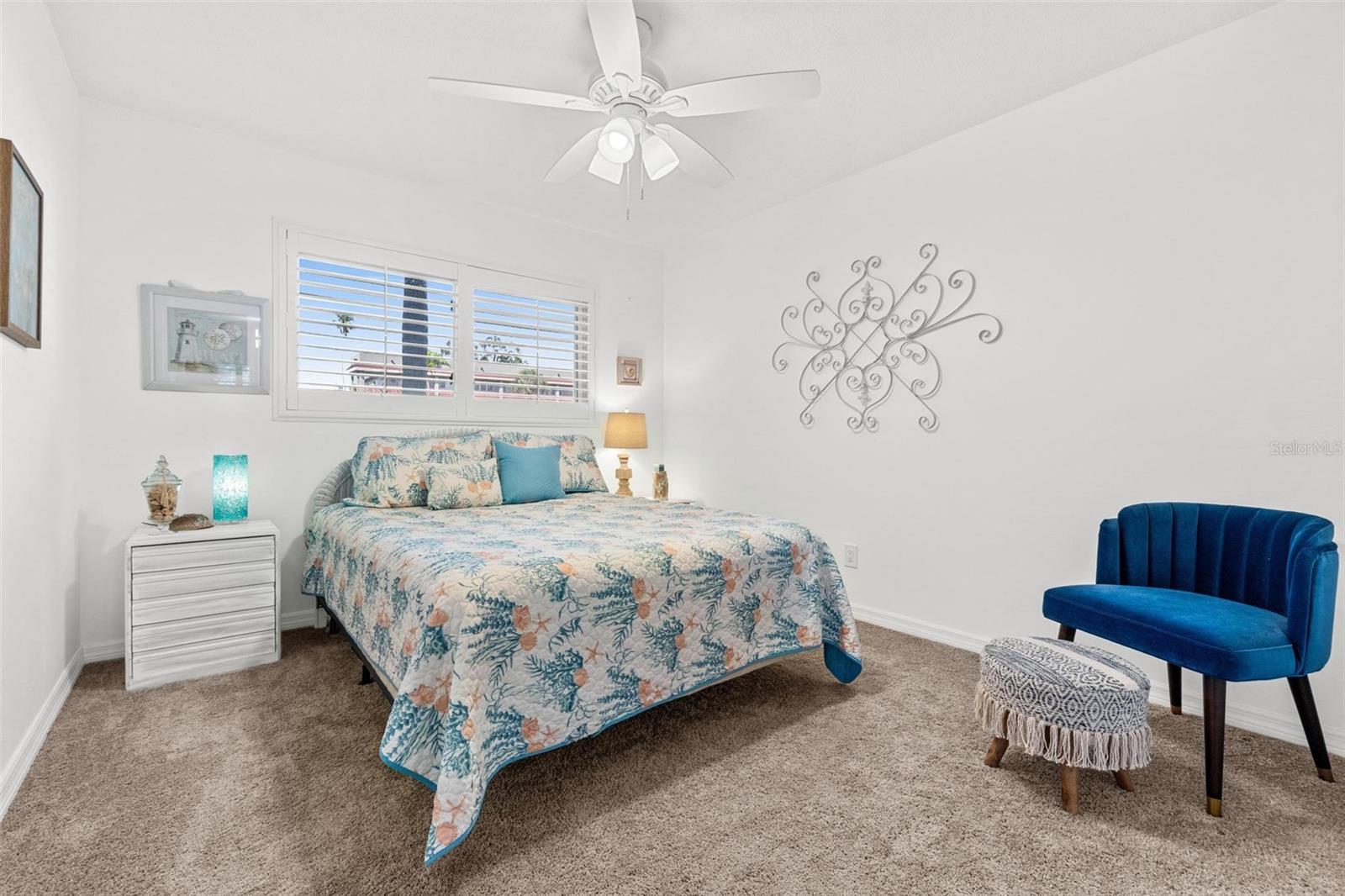 Image 12 of 39 For 2071 Australia Way W 9