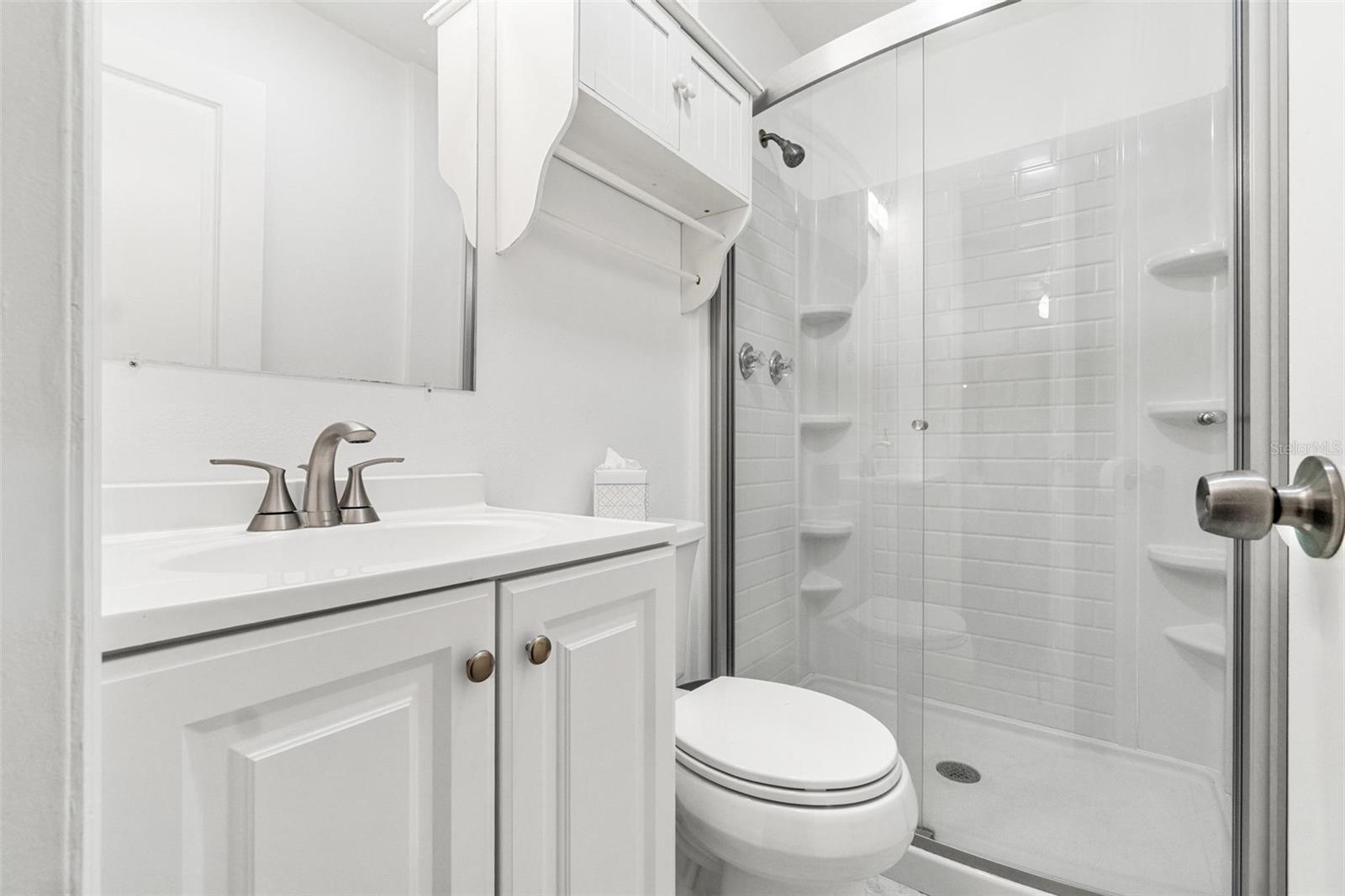 Image 17 of 39 For 2071 Australia Way W 9