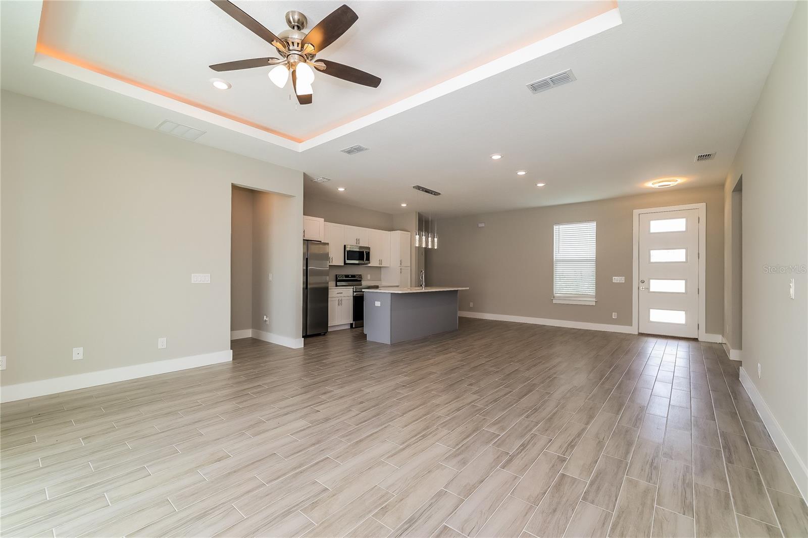 Image 3 of 15 For 451 Big Sioux Court