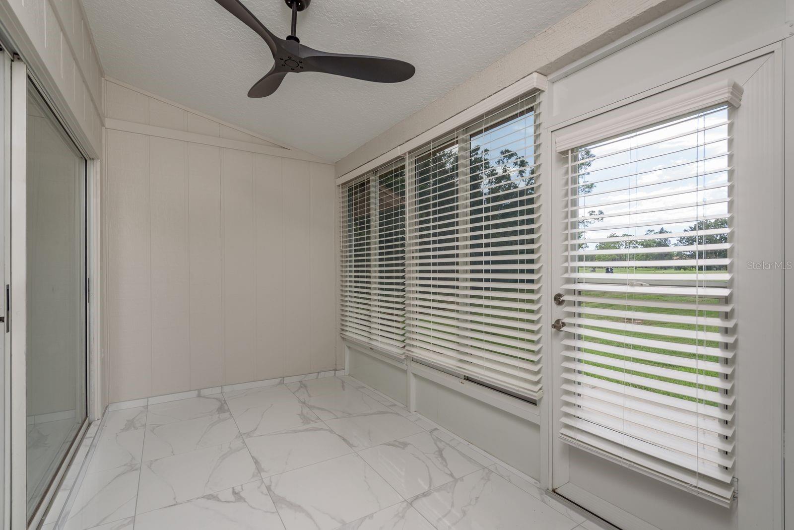 Listing photo id 23 for 5935 Precious View Court