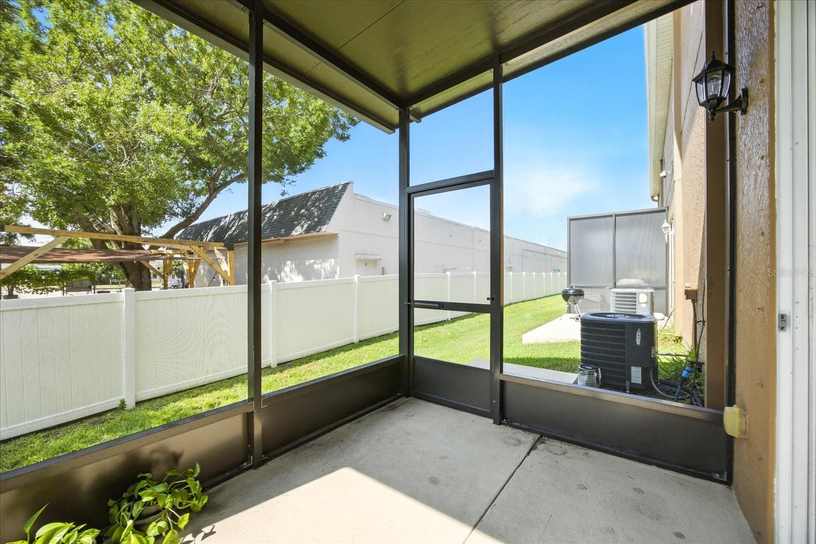 Image 24 of 29 For 6546 Marlberry Way
