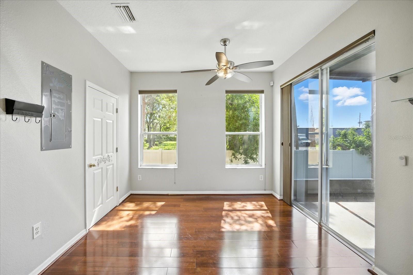Image 7 of 29 For 6546 Marlberry Way